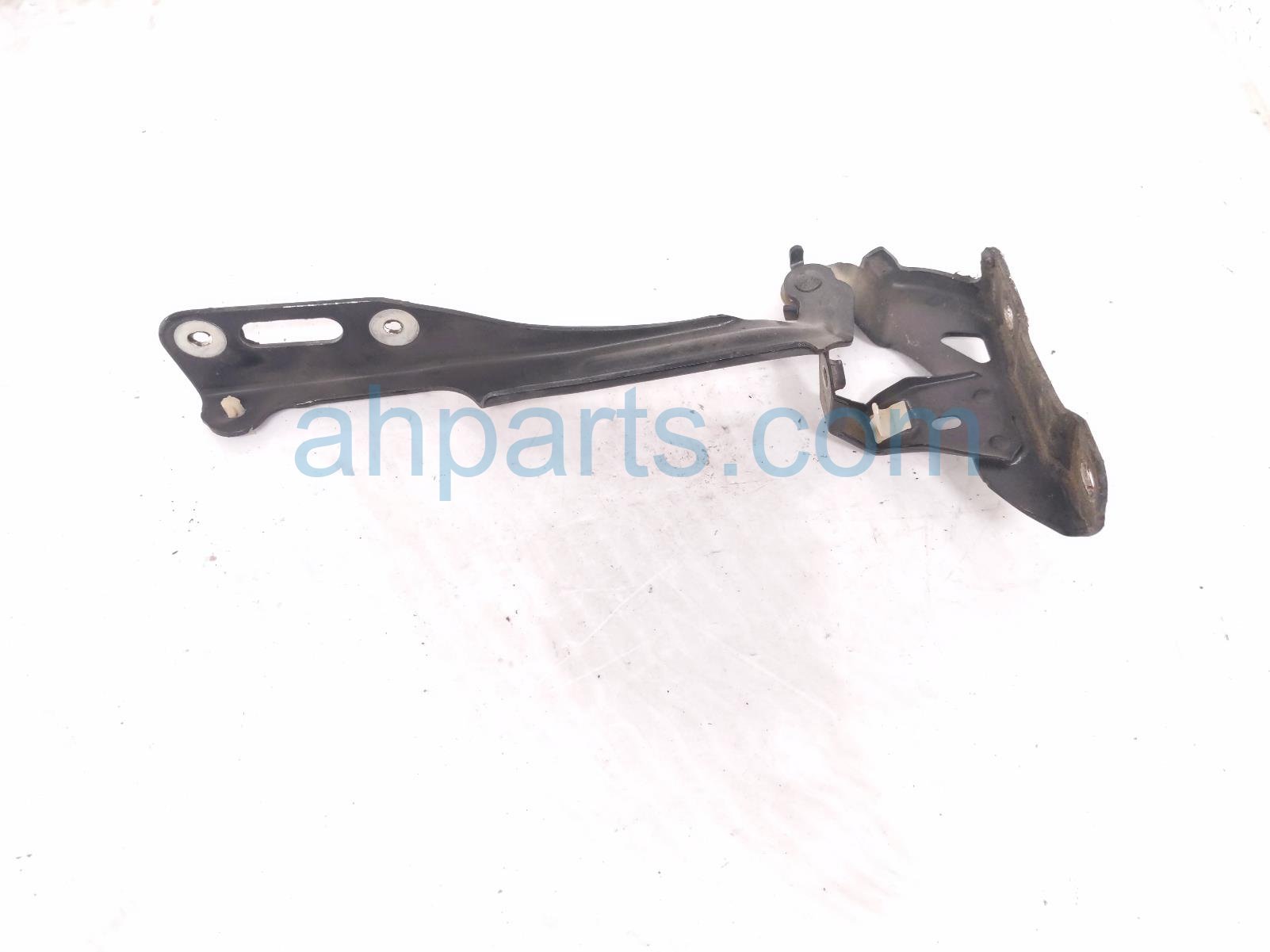 2018 Honda Civic Passenger Hood Hinge Black 60120 TBA A00ZZ Replacement 2018 Honda Civic Passenger Hood Hinge Black 60120 TBA A00ZZ Replacement thumbnail