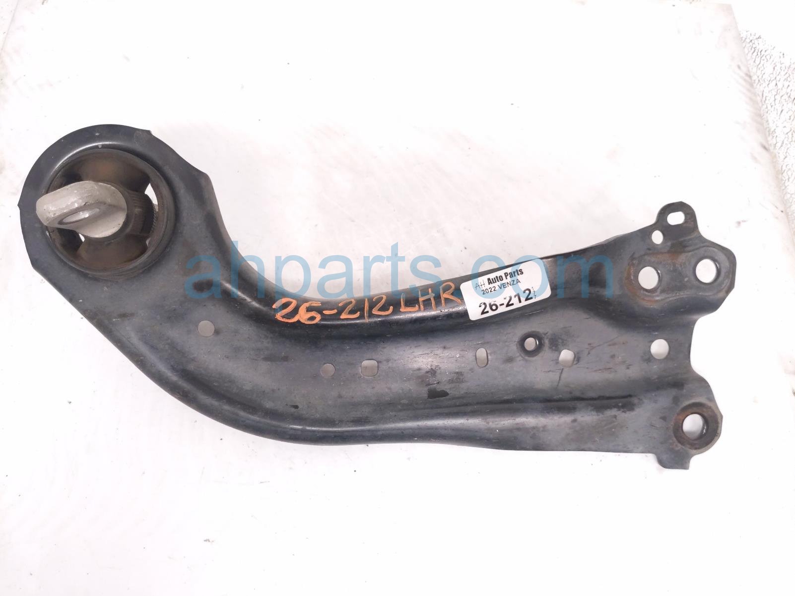 Toyota RR/LH TRAILING LOWER CONTROL ARM