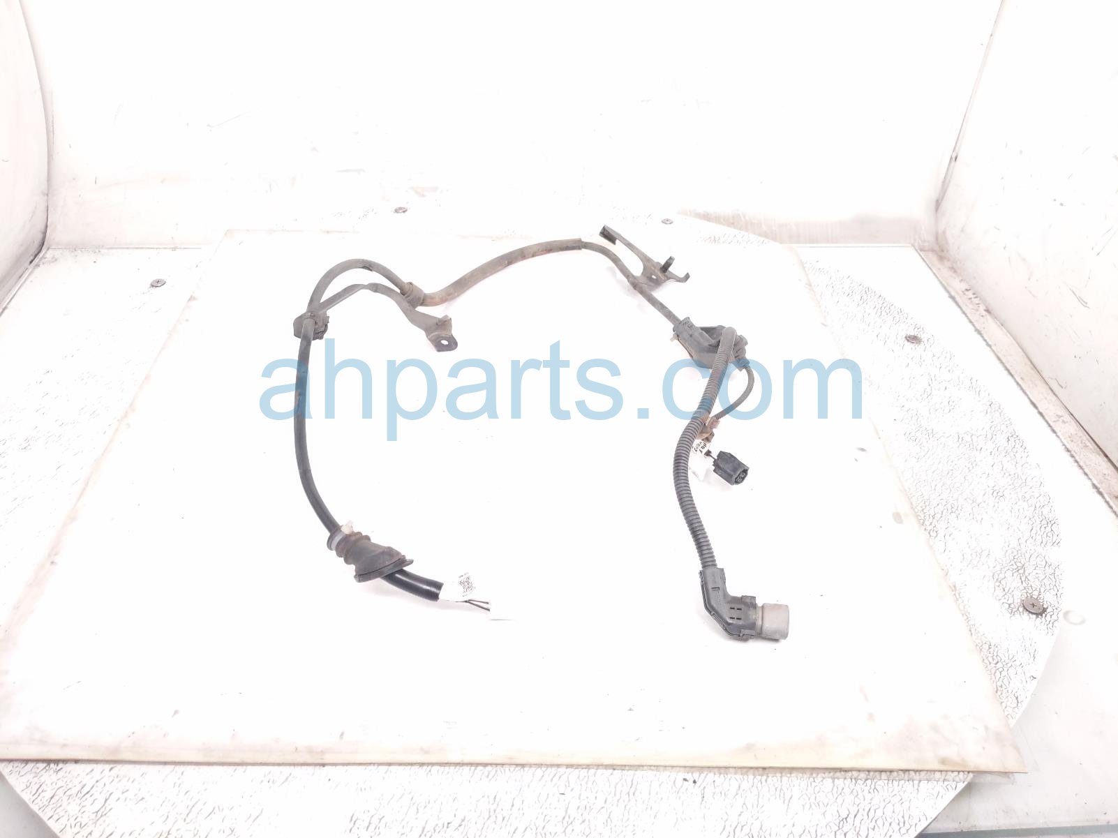Toyota RR/RH ABS SPEED SENSOR WIRE-2.5L