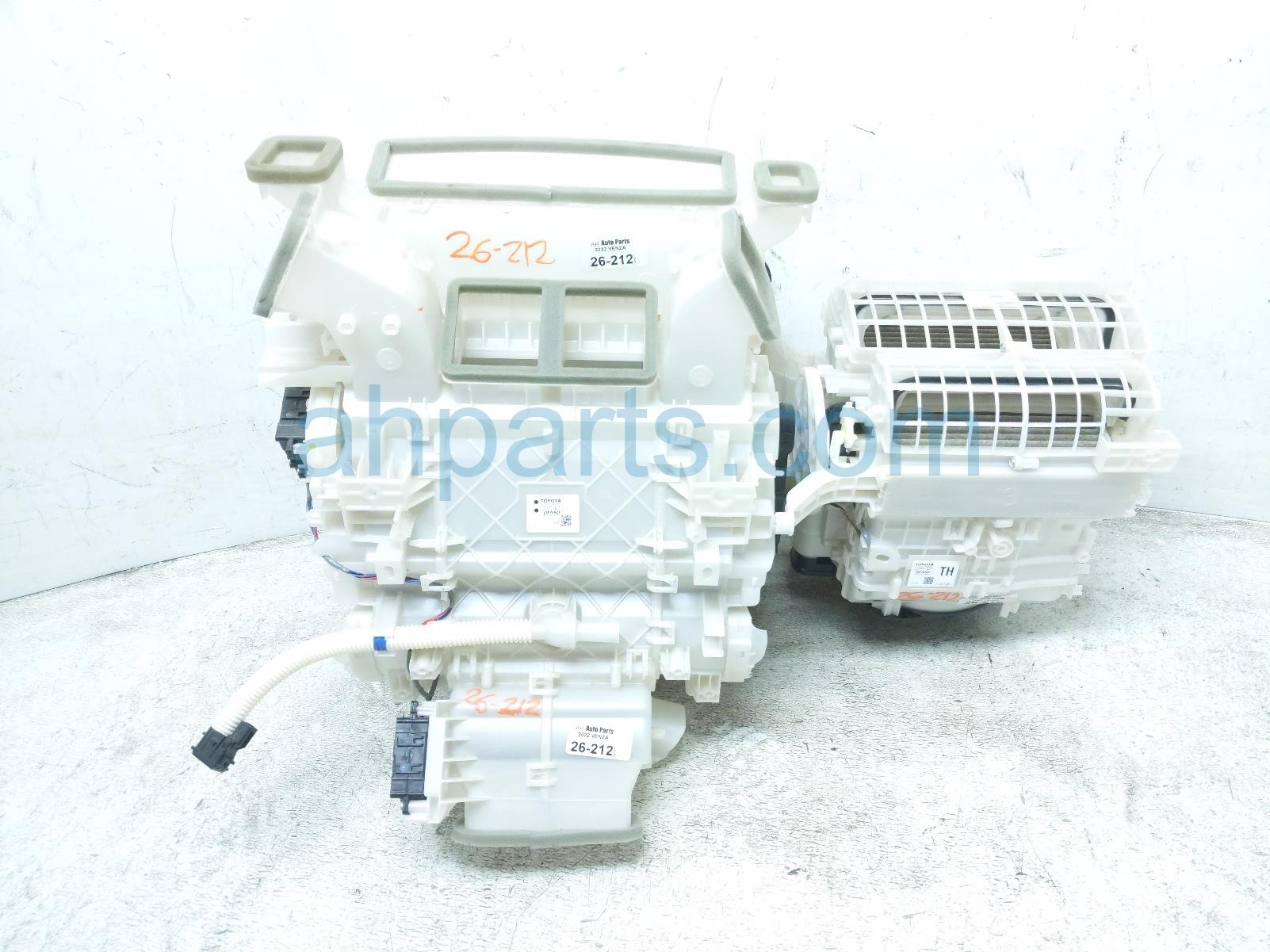 Toyota HVAC HEATER EVAP CASE ASSY