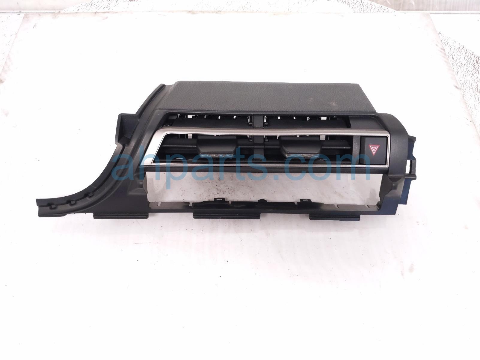 Toyota CENTER DASH AIR VENT W/HAZARD - BLK