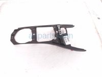Toyota CENTER CONSOLE SHIFTER BEZEL-BLK Toyota CENTER CONSOLE SHIFTER BEZEL-BLK