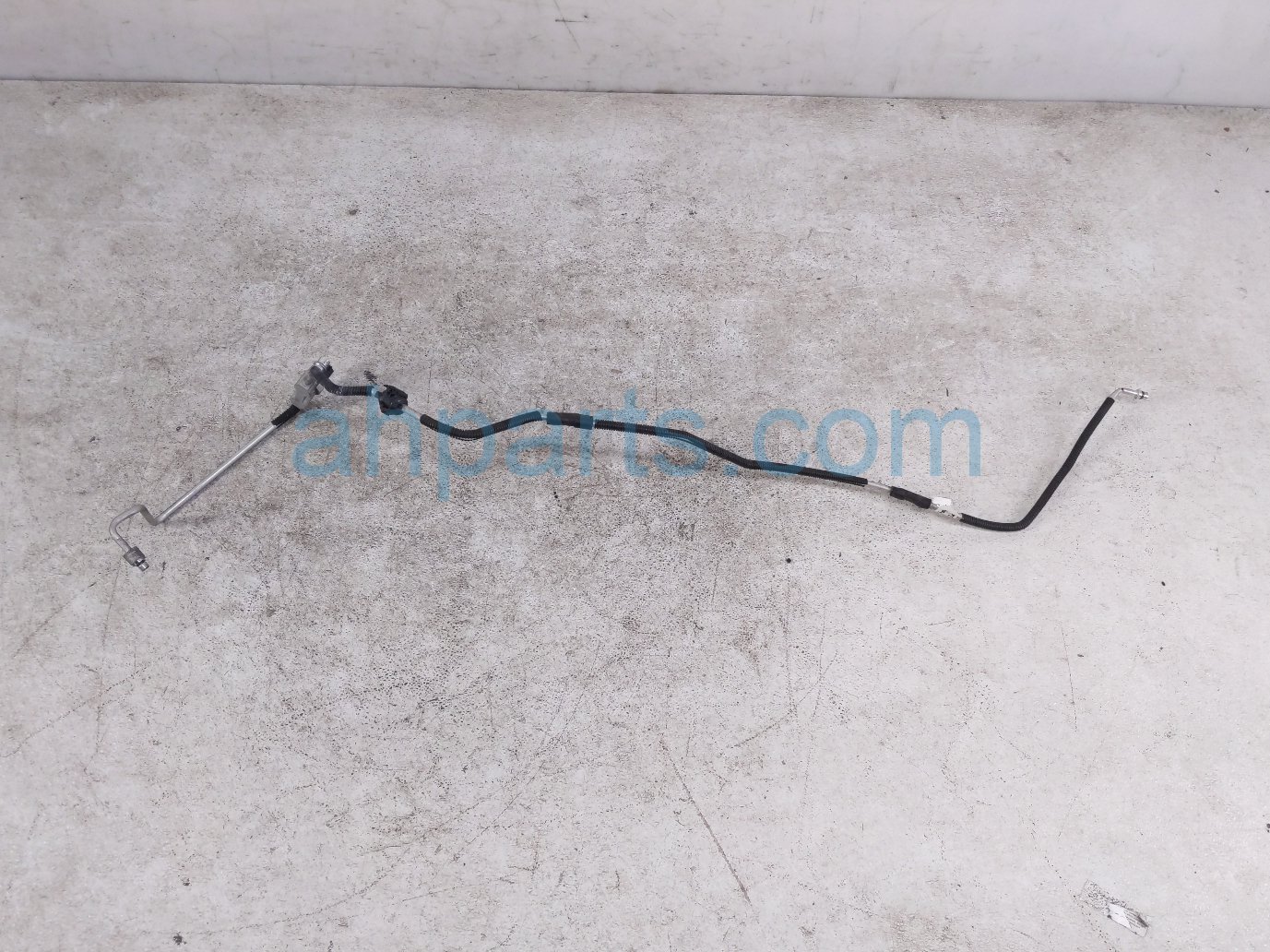 Lexus A/C LINE W/PRESSURE SENS - 2.0L