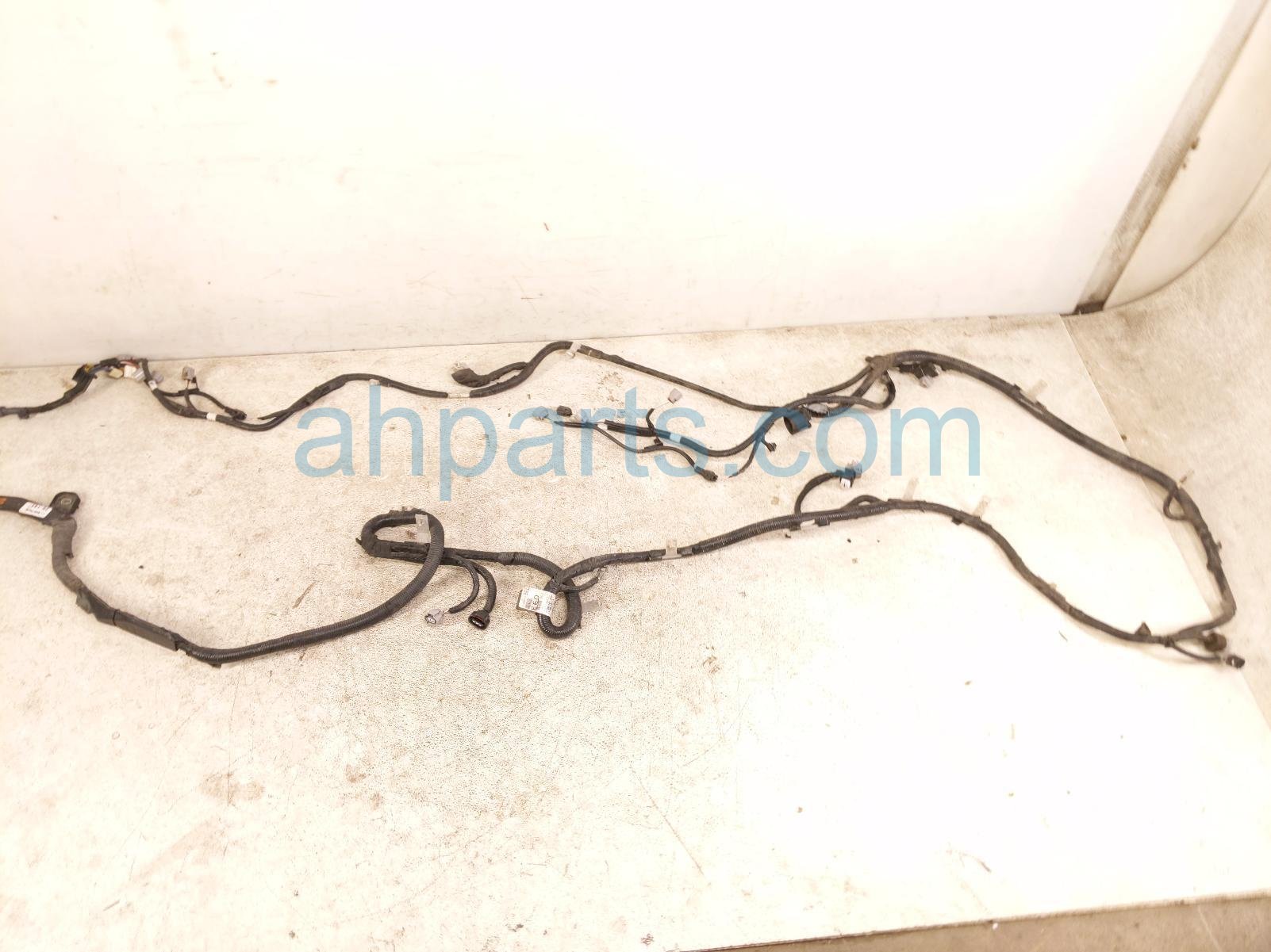 ENGINE ROOM HARNESS W/FUSE-3.5L 4X4