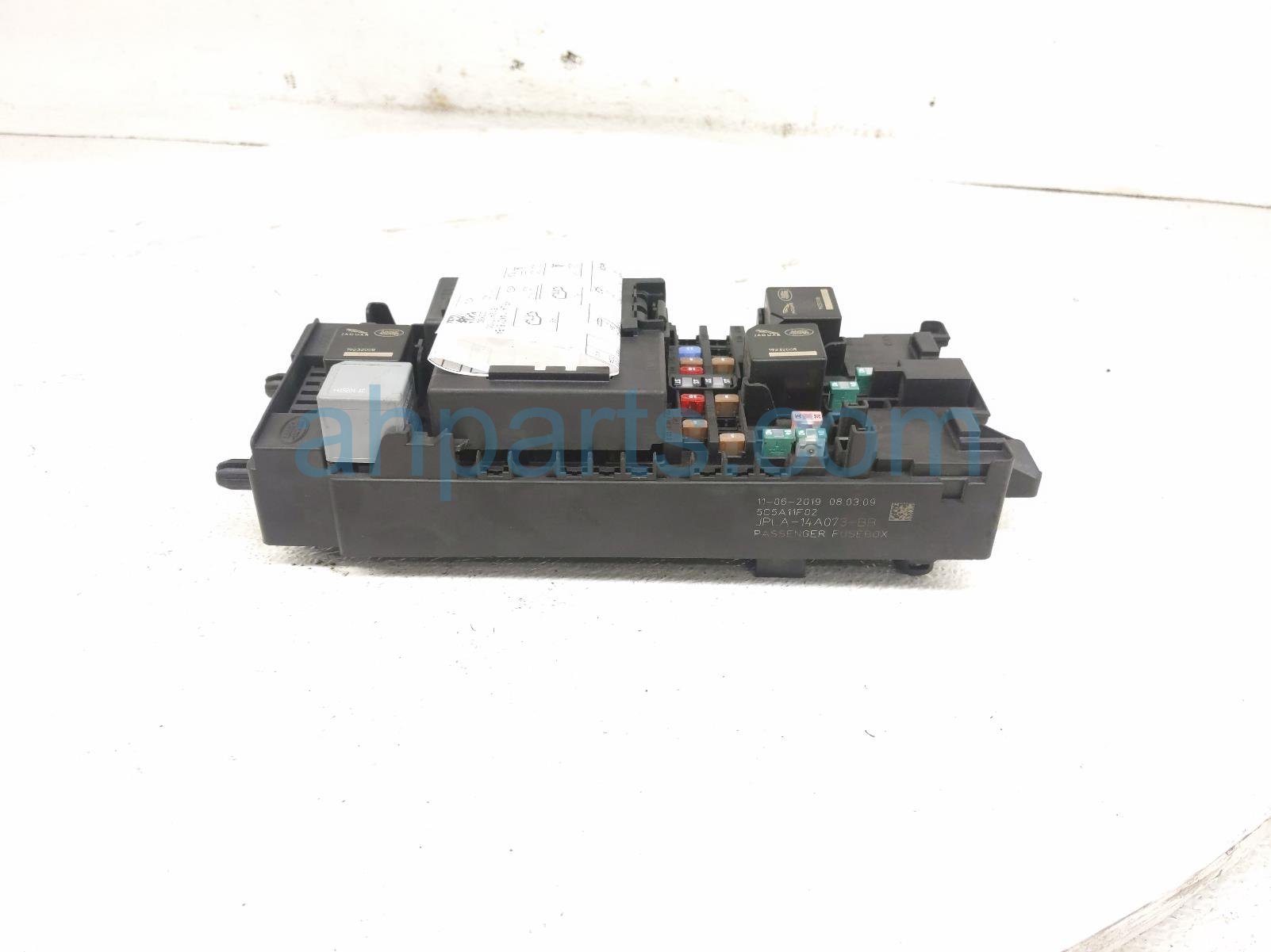 2020 Land Rover Range Rover Sport Passenger Cabin Fuse Box 3.0l 475123465 Replacement 2020 Land Rover Range Rover Sport Passenger Cabin Fuse Box 3.0l 475123465 Replacement thumbnail