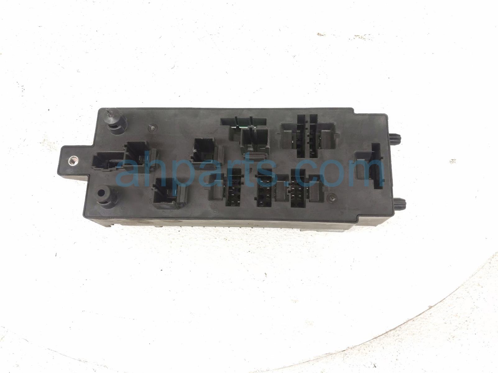 2020 Land Rover Range Rover Sport Passenger Cabin Fuse Box 3.0l 475123465 Replacement 2020 Land Rover Range Rover Sport Passenger Cabin Fuse Box 3.0l 475123465 Replacement thumbnail