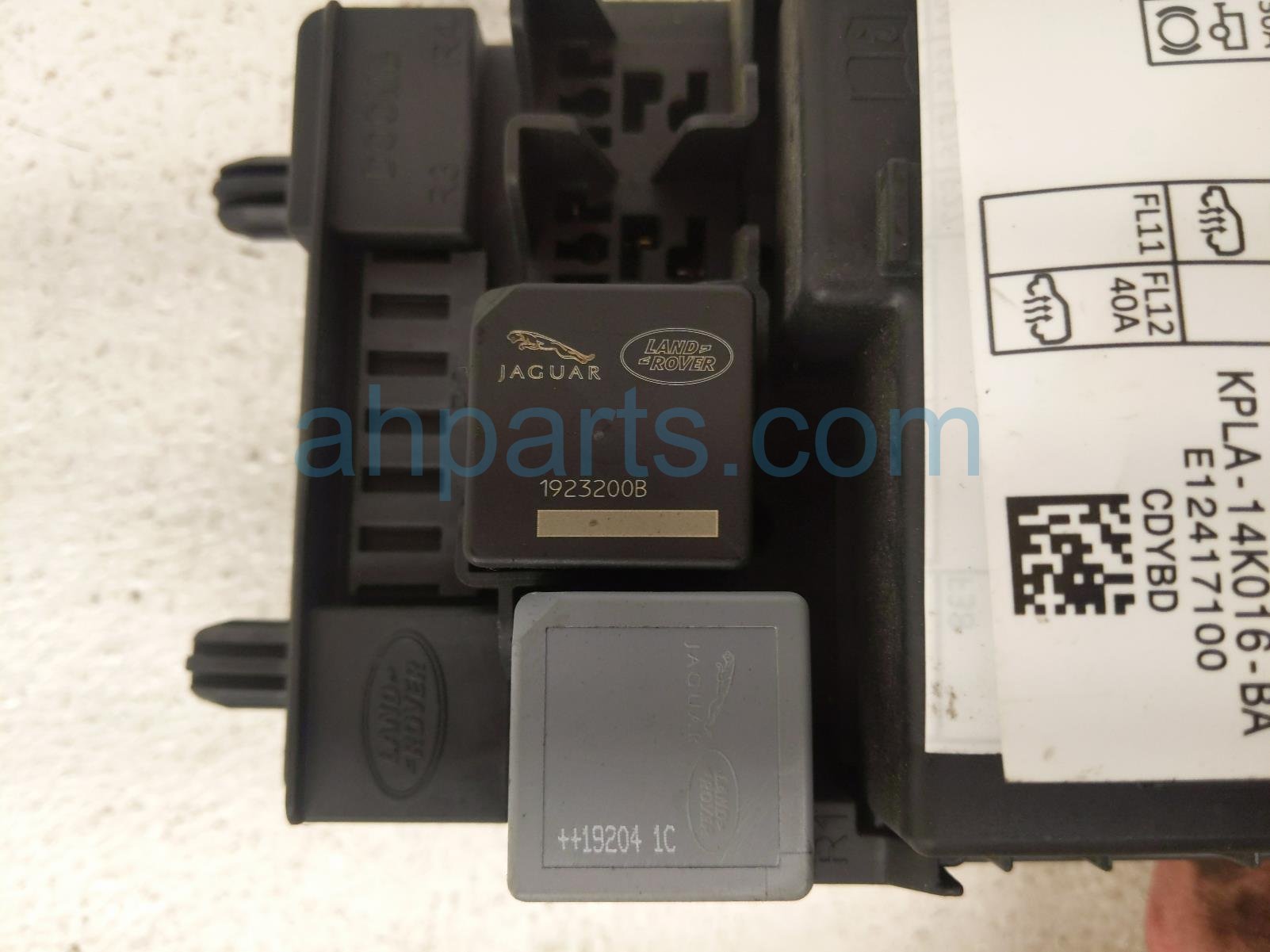 2020 Land Rover Range Rover Sport Passenger Cabin Fuse Box 3.0l 475123465 Replacement 2020 Land Rover Range Rover Sport Passenger Cabin Fuse Box 3.0l 475123465 Replacement thumbnail