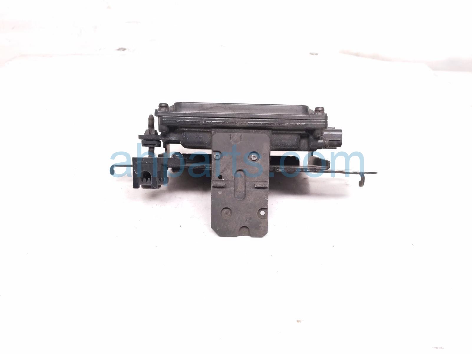 Acura FRONT GRILLE DISTANCE RADAR UNIT