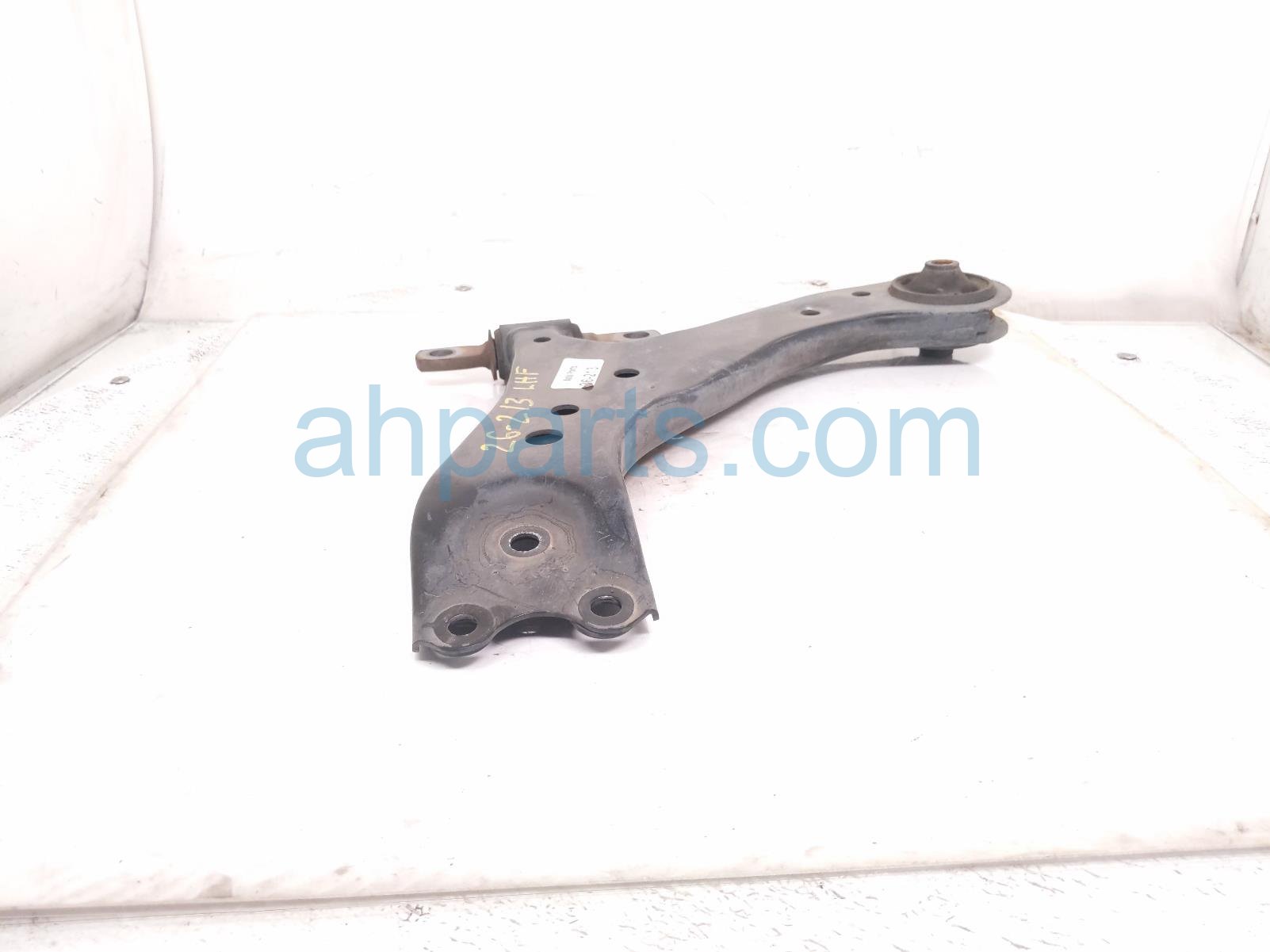 2020 Toyota Avalon Front Driver Lower Control Arm 48069 06200 Replacement 2020 Toyota Avalon Front Driver Lower Control Arm 48069 06200 Replacement thumbnail