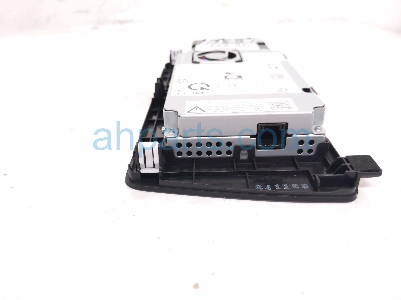 2025 Subaru Forester Wireless Phone Charger Module 86481FN002 Replacement 2025 Subaru Forester Wireless Phone Charger Module 86481FN002 Replacement thumbnail