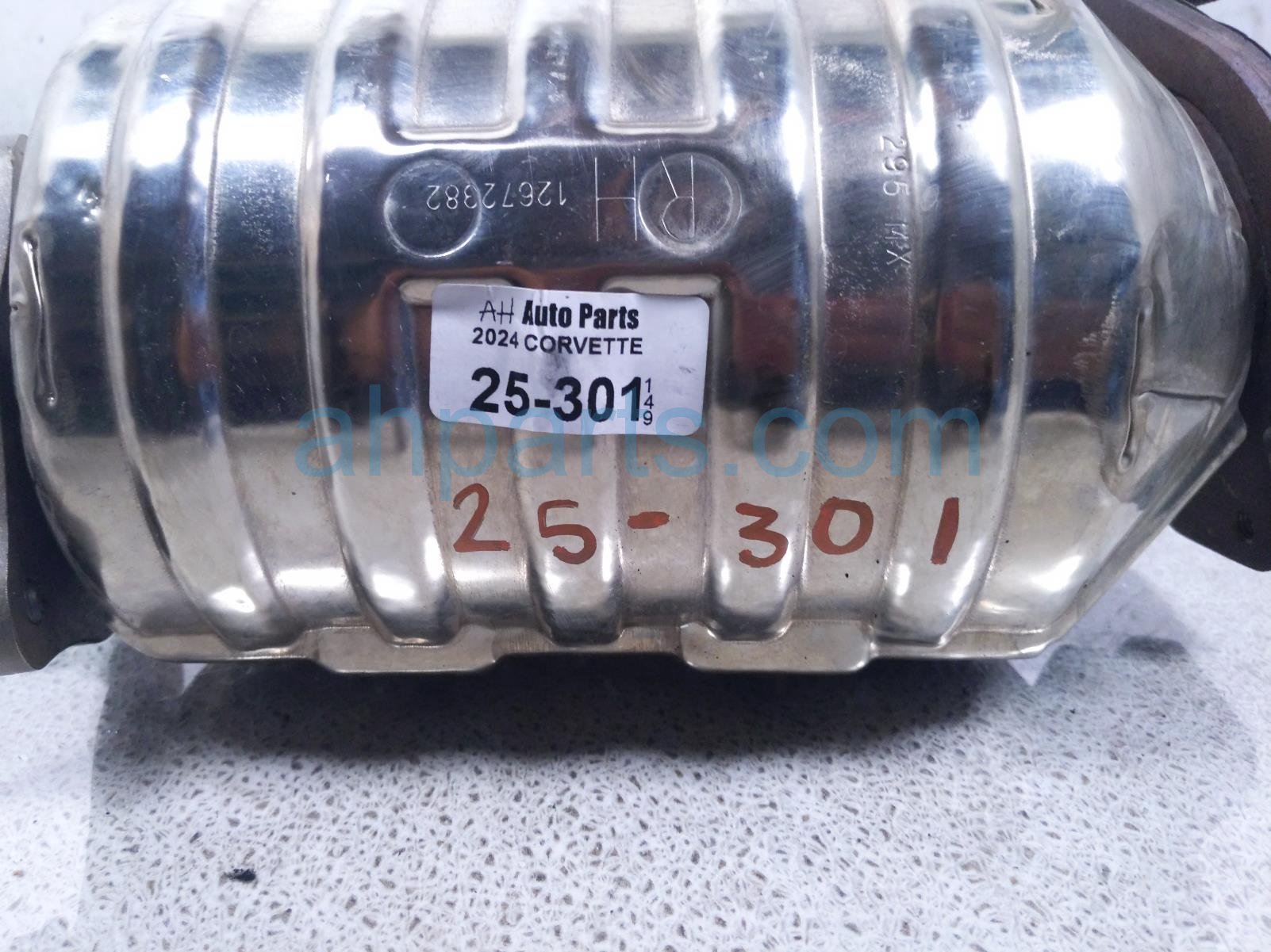 2024 Chevy Corvette Passenger Catalytic Converter 6.2l Rwd 12704808 Replacement 2024 Chevy Corvette Passenger Catalytic Converter 6.2l Rwd 12704808 Replacement thumbnail
