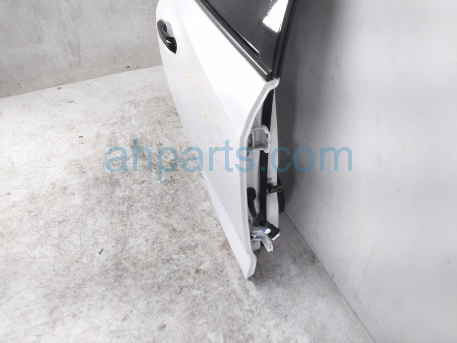 2025 Acura Integra Rear Passenger Door White No Inside Trim 67510 3S5 A00ZZ Replacement 2025 Acura Integra Rear Passenger Door White No Inside Trim 67510 3S5 A00ZZ Replacement thumbnail