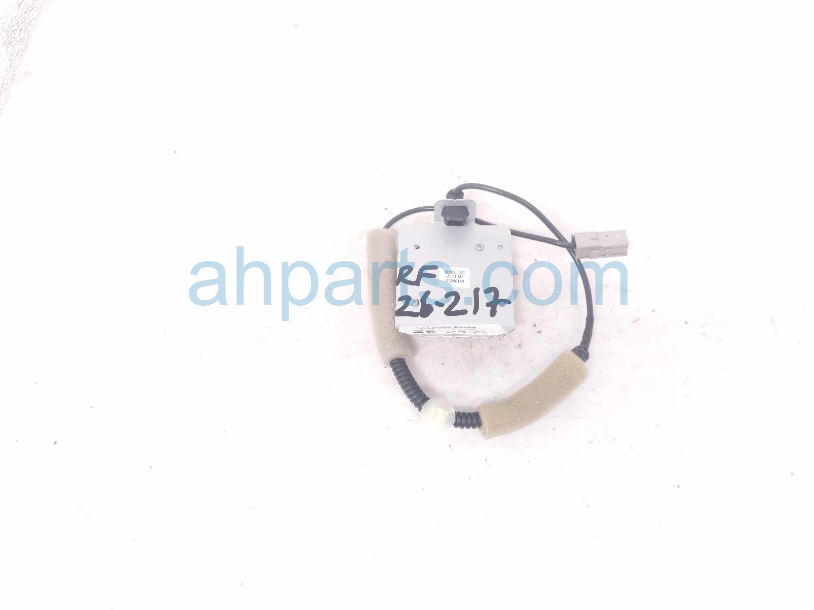Acura KEYLESS ENTRY ANTENNA FR
