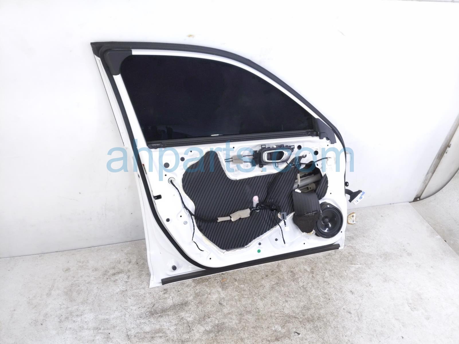 2025 Acura Integra Front Driver Door White No Mirror/trim 67050 3S5 A00ZZ Replacement 2025 Acura Integra Front Driver Door White No Mirror/trim 67050 3S5 A00ZZ Replacement thumbnail