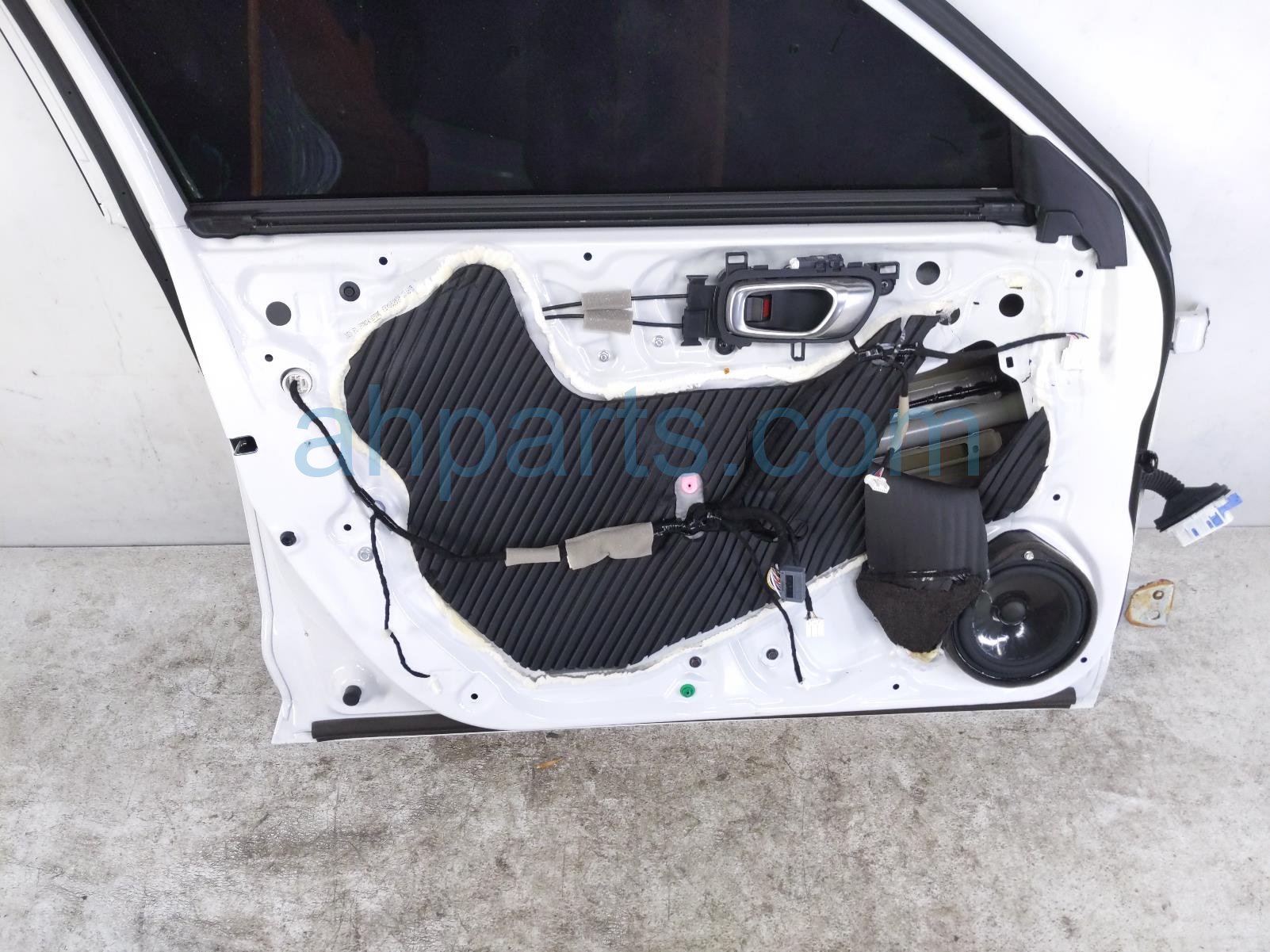 2025 Acura Integra Front Driver Door White No Mirror/trim 67050 3S5 A00ZZ Replacement 2025 Acura Integra Front Driver Door White No Mirror/trim 67050 3S5 A00ZZ Replacement thumbnail