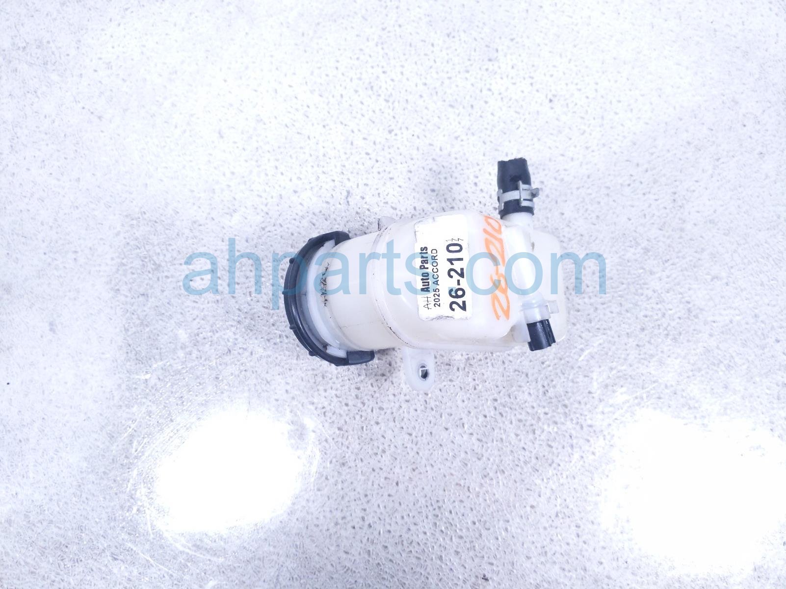 $29 Honda BRAKE MASTER CYLINDER RESERVOIR