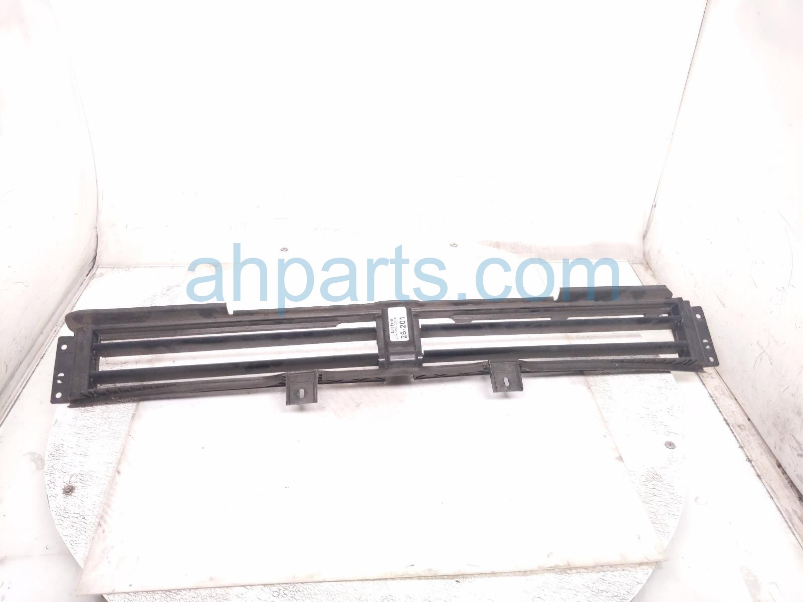 2024 Honda Prologue Radiator Grille Air Shutter Assy Replacement 2024 Honda Prologue Radiator Grille Air Shutter Assy Replacement thumbnail