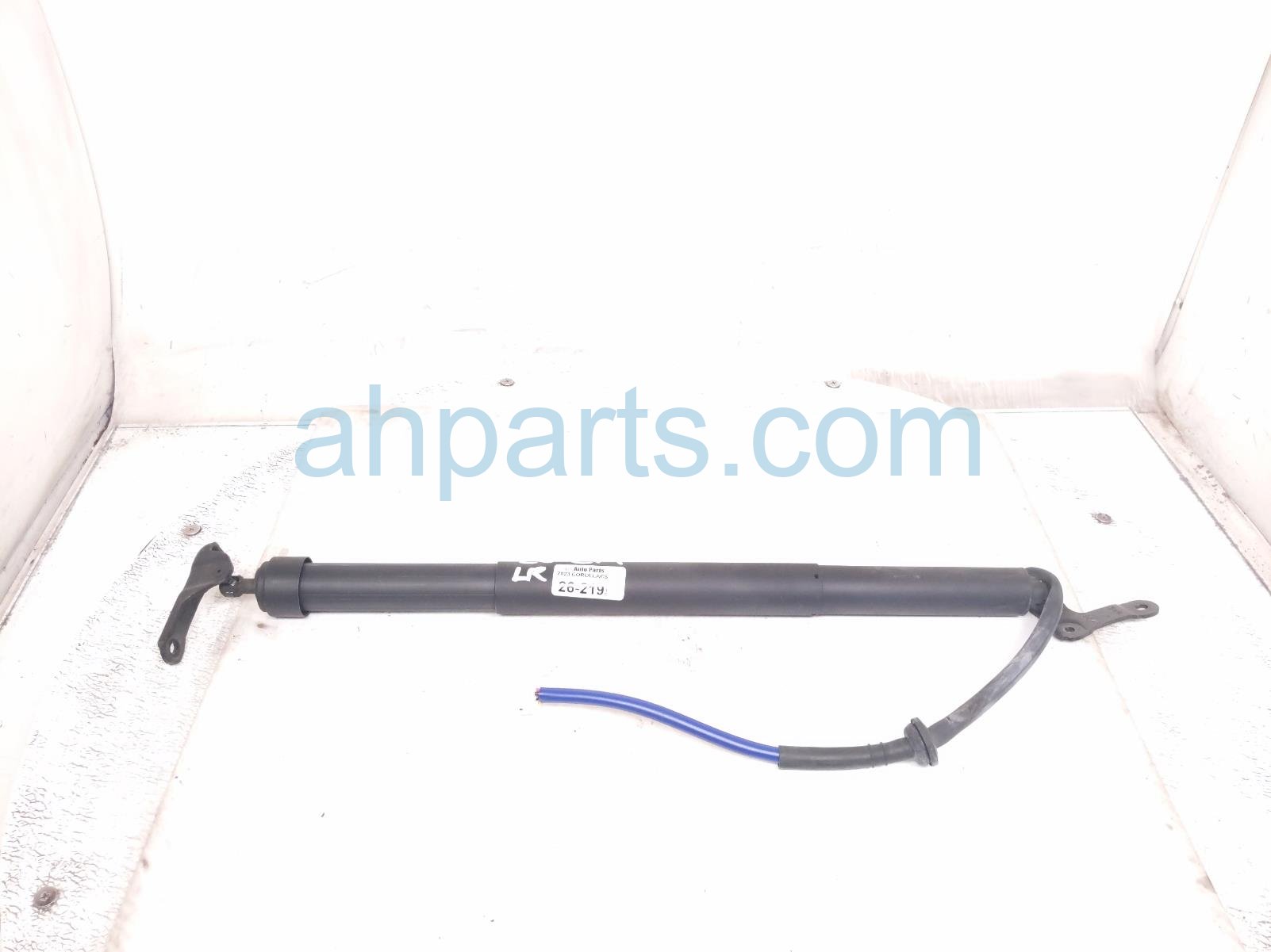 Toyota RR/LH POWER LIFTGATE STRUT ACTUATOR