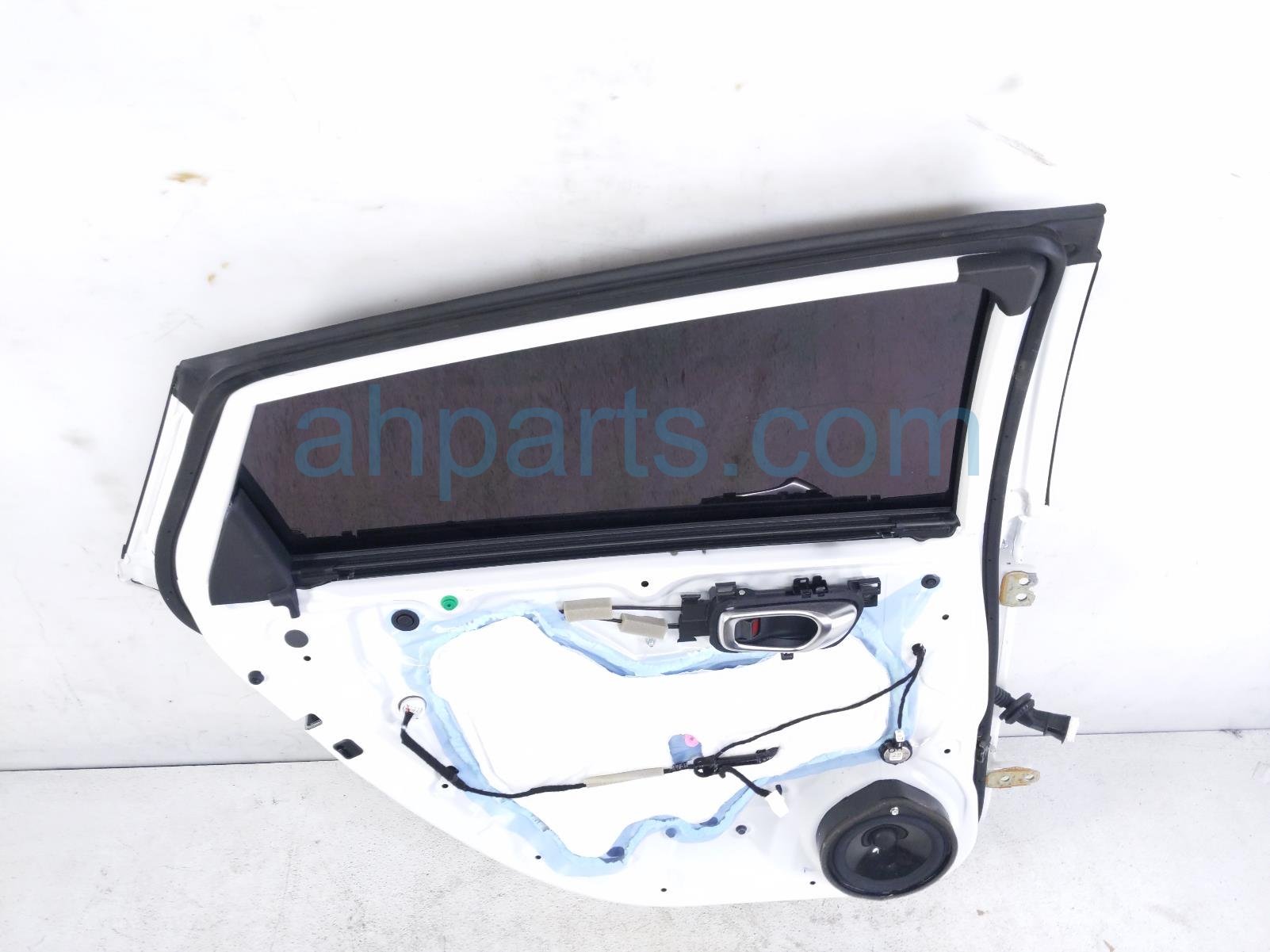 2025 Acura Integra Rear Driver Door White No Inside Trim 67550 3S5 A00ZZ Replacement 2025 Acura Integra Rear Driver Door White No Inside Trim 67550 3S5 A00ZZ Replacement thumbnail