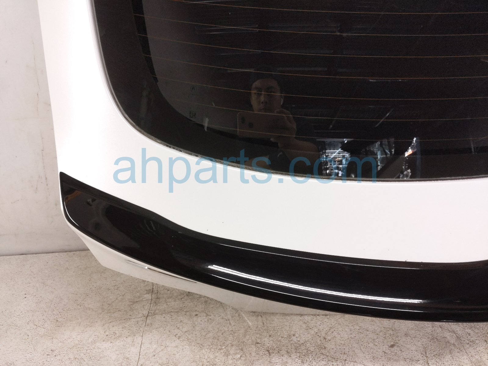 2025 Acura Integra Deck Trunk Lid Lift Gate / Tail Gate White 34274 3S5 A00 Replacement 2025 Acura Integra Deck Trunk Lid Lift Gate / Tail Gate White 34274 3S5 A00 Replacement thumbnail