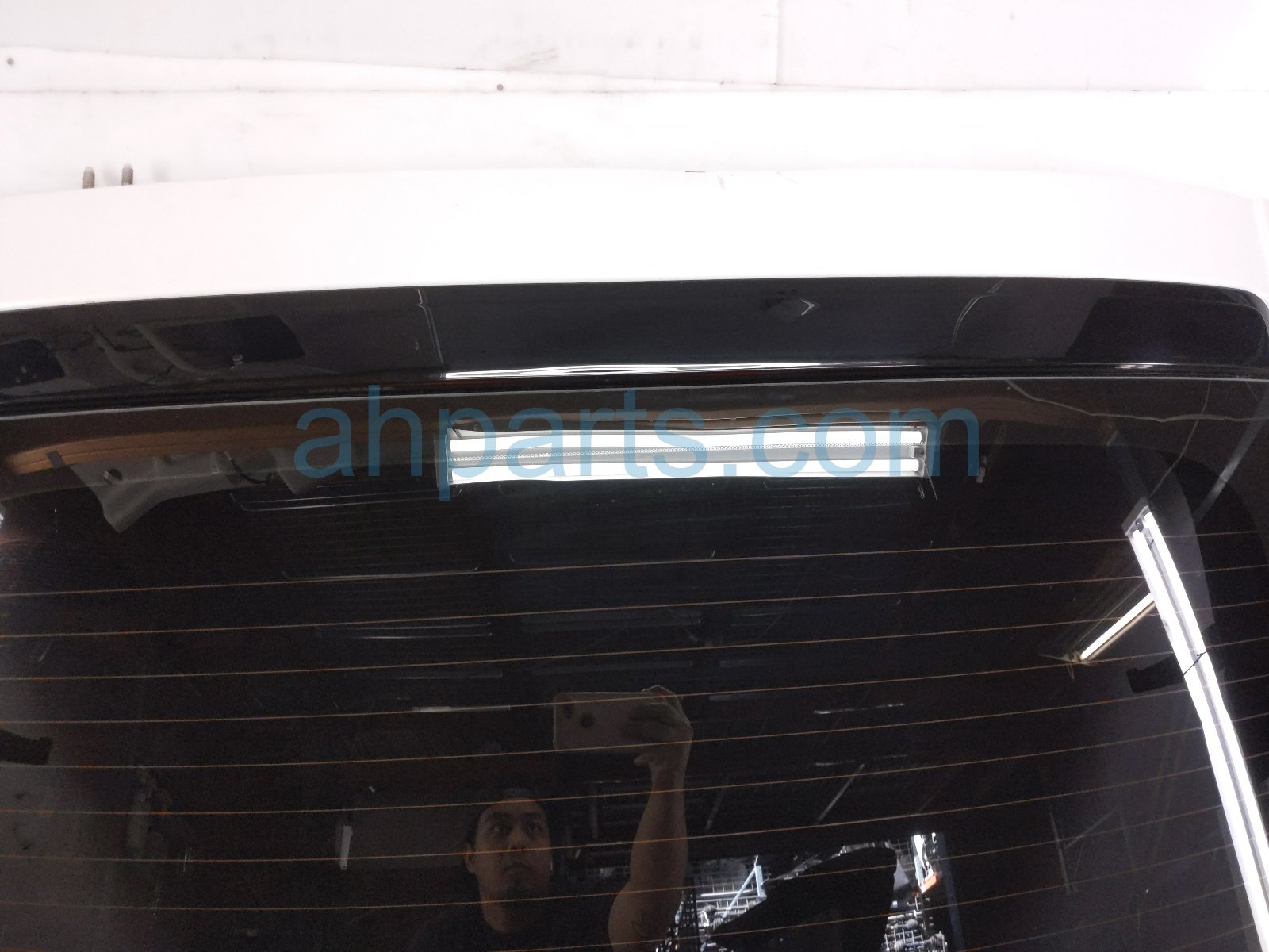 2025 Acura Integra Deck Trunk Lid Lift Gate / Tail Gate White 34274 3S5 A00 Replacement 2025 Acura Integra Deck Trunk Lid Lift Gate / Tail Gate White 34274 3S5 A00 Replacement thumbnail