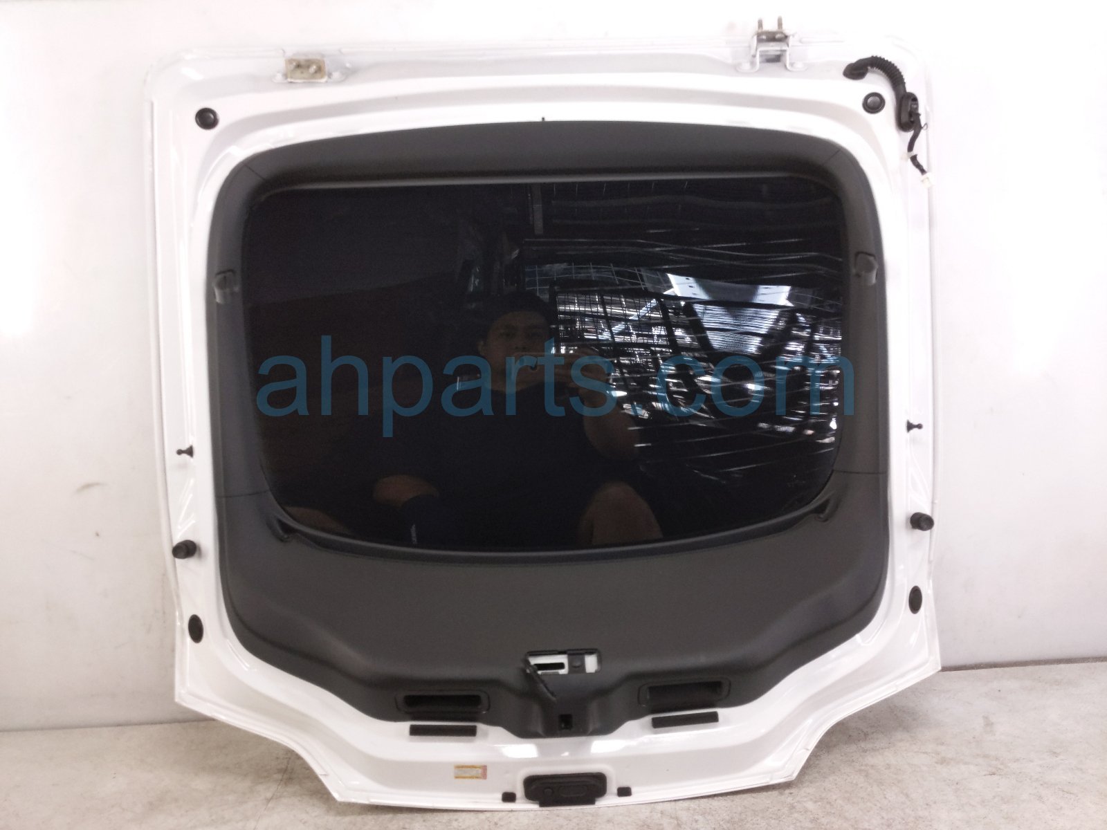 2025 Acura Integra Deck Trunk Lid Lift Gate / Tail Gate White 34274 3S5 A00 Replacement 2025 Acura Integra Deck Trunk Lid Lift Gate / Tail Gate White 34274 3S5 A00 Replacement thumbnail