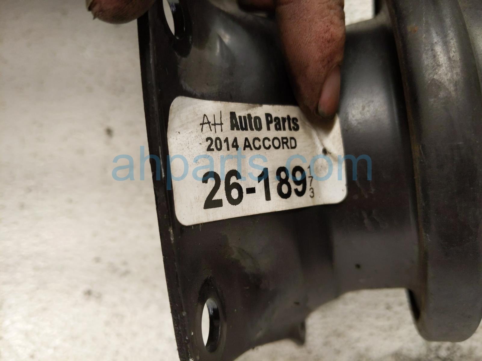 2014 Honda Accord Engine/motor Rear Engine Mount 3.5l A/t 50810 T2G A01 Replacement 2014 Honda Accord Engine/motor Rear Engine Mount 3.5l A/t 50810 T2G A01 Replacement thumbnail