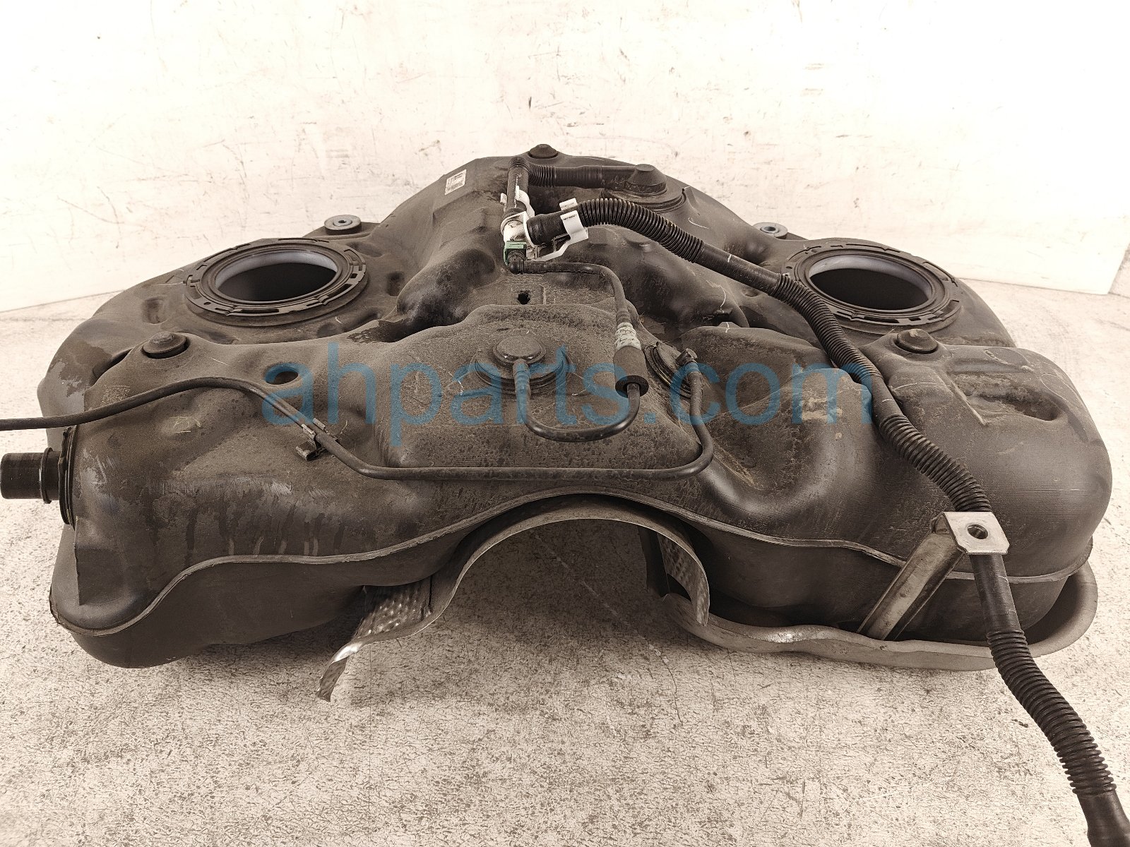 2023 Toyota Corollacs Gas / Fuel Tank 77100 0A141 Replacement 2023 Toyota Corollacs Gas / Fuel Tank 77100 0A141 Replacement thumbnail