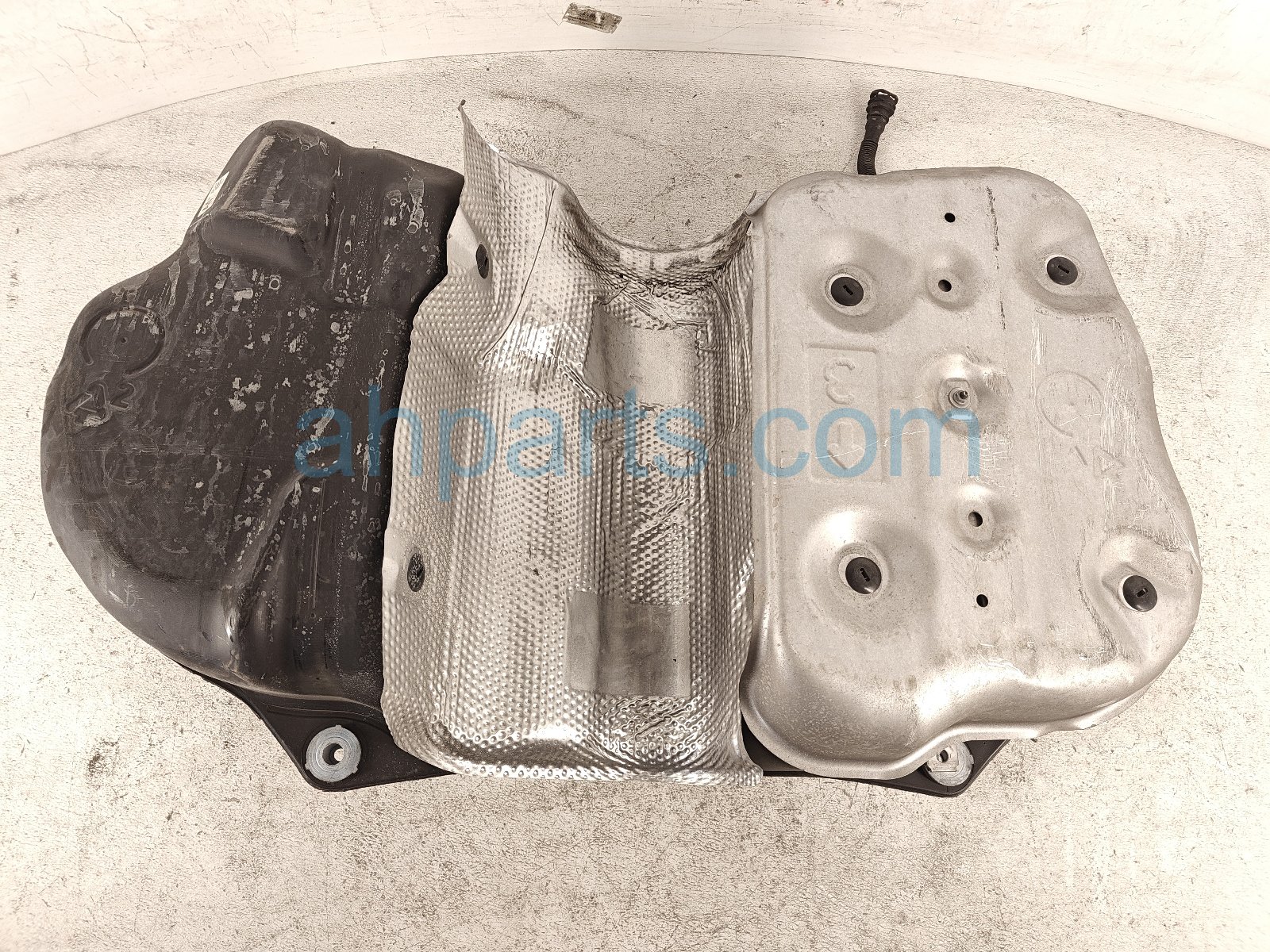 2023 Toyota Corollacs Gas / Fuel Tank 77100 0A141 Replacement 2023 Toyota Corollacs Gas / Fuel Tank 77100 0A141 Replacement thumbnail