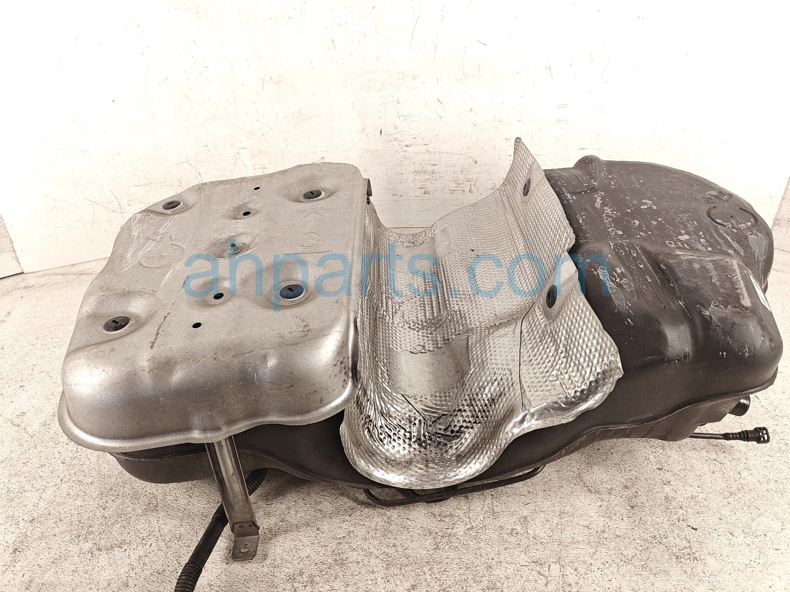 2023 Toyota Corollacs Gas / Fuel Tank 77100 0A141 Replacement 2023 Toyota Corollacs Gas / Fuel Tank 77100 0A141 Replacement thumbnail