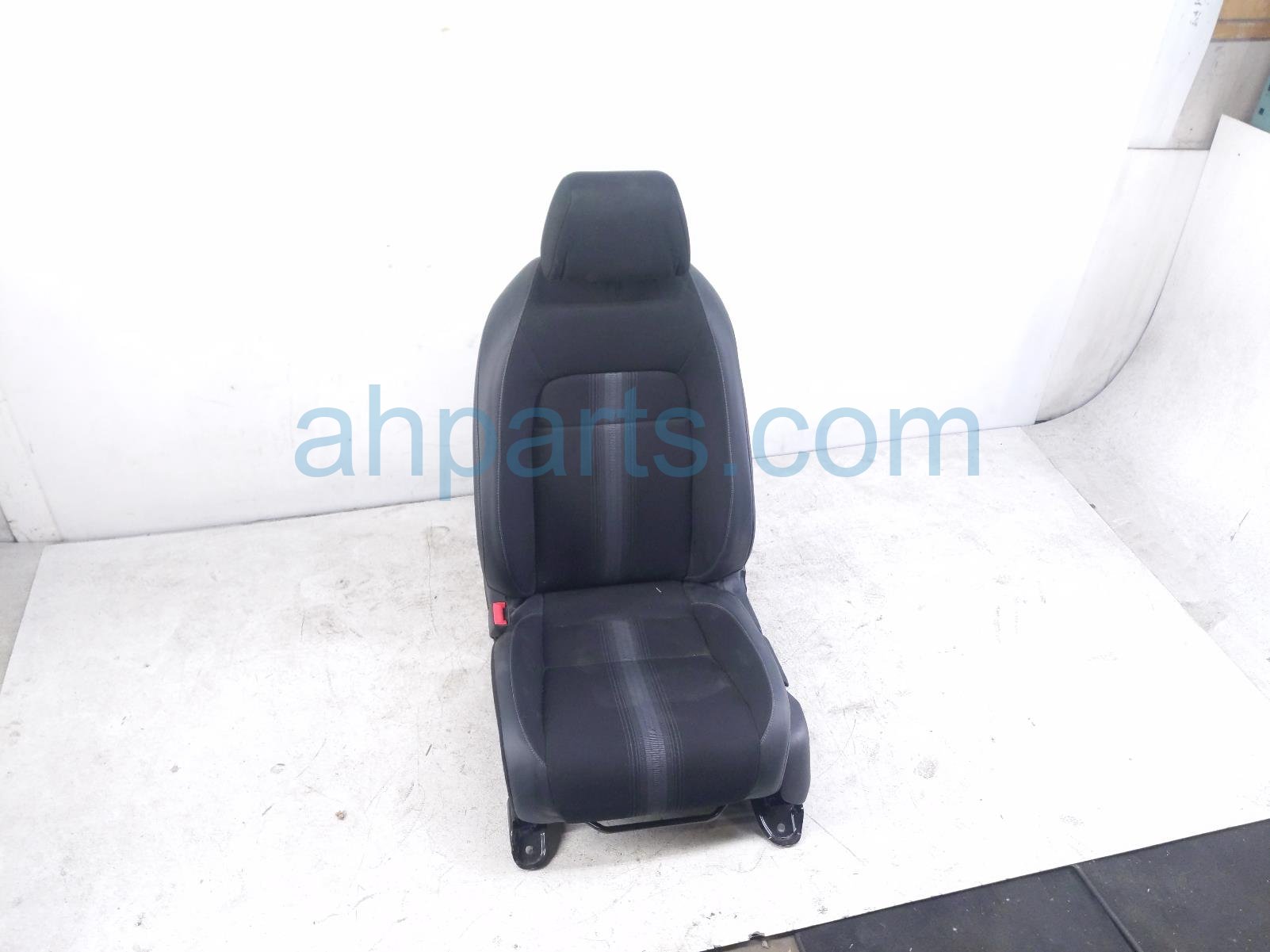 Honda FR/LH SEAT - BLACK - W/O AIRBAG*