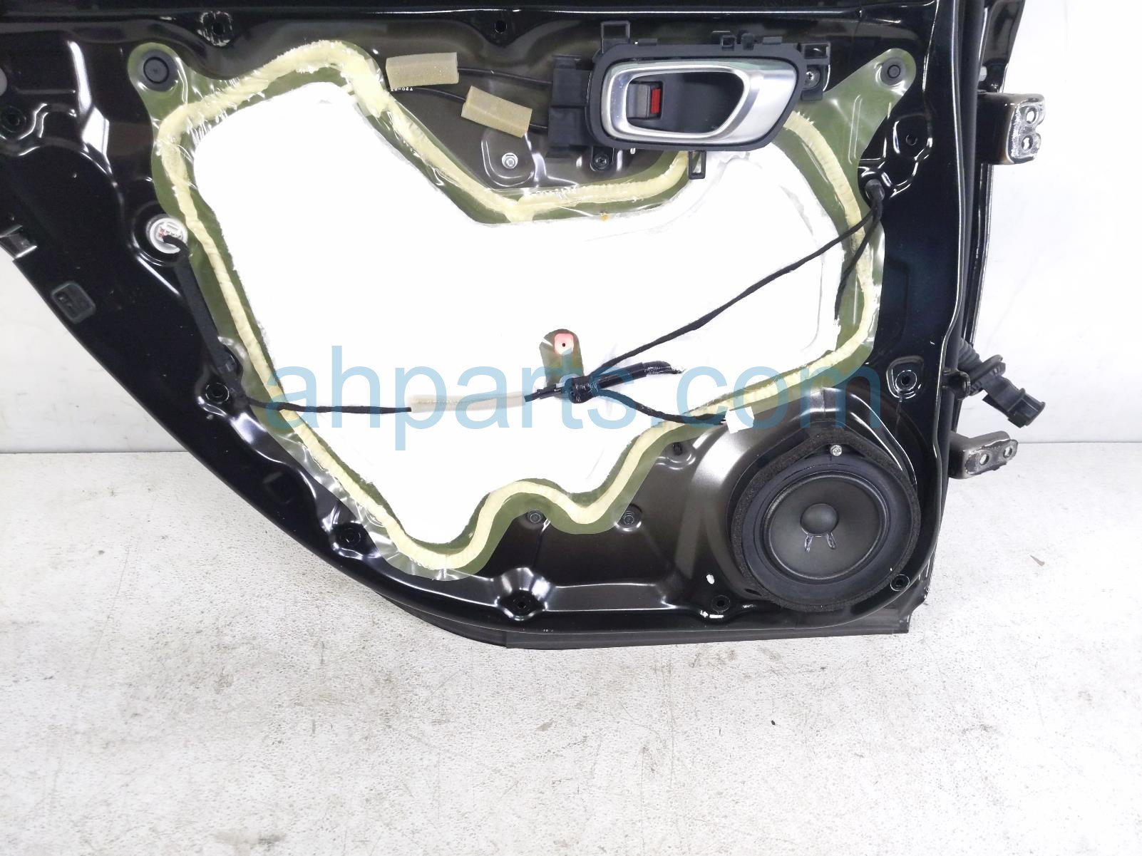 2025 Honda Civic Rear Driver Door Black No Inside Trim 67550 T56 A00ZZ Replacement 2025 Honda Civic Rear Driver Door Black No Inside Trim 67550 T56 A00ZZ Replacement thumbnail