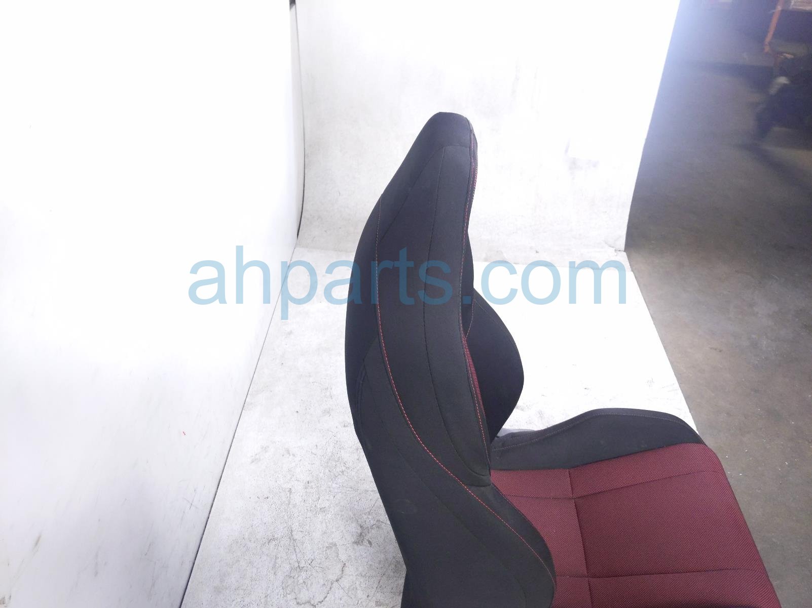 2025 Honda Civic Front Driver Seat Red W/o Airbag* 81521 T38 A01ZA Replacement 2025 Honda Civic Front Driver Seat Red W/o Airbag* 81521 T38 A01ZA Replacement thumbnail