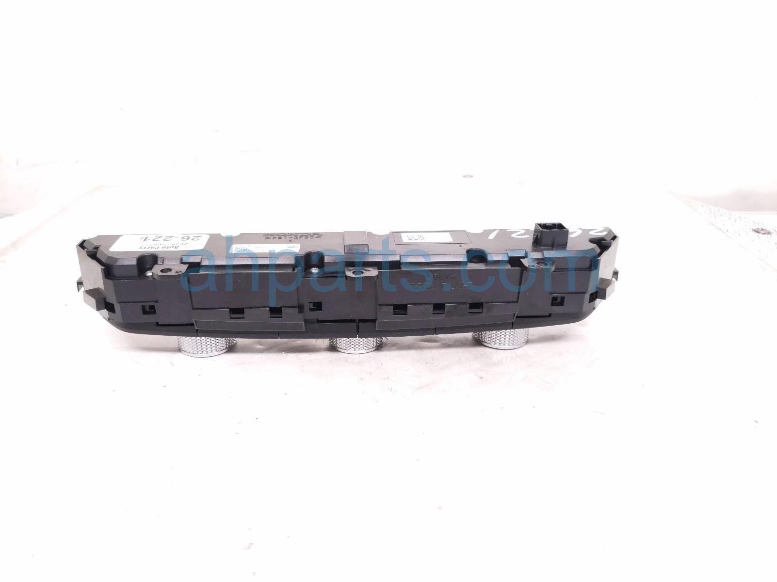 2025 Honda Civic Temperature Climate Heater/ac Control(on Dash) 79610 T56 C11ZA Replacement 2025 Honda Civic Temperature Climate Heater/ac Control(on Dash) 79610 T56 C11ZA Replacement thumbnail