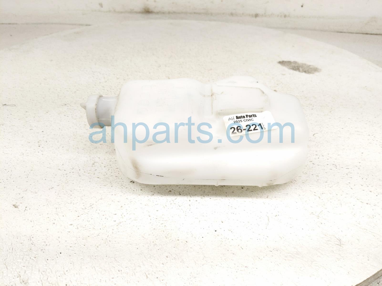 2025 Honda Civic Coolant Overflow Reservoir Tank 19101 64A A00 Replacement 2025 Honda Civic Coolant Overflow Reservoir Tank 19101 64A A00 Replacement thumbnail