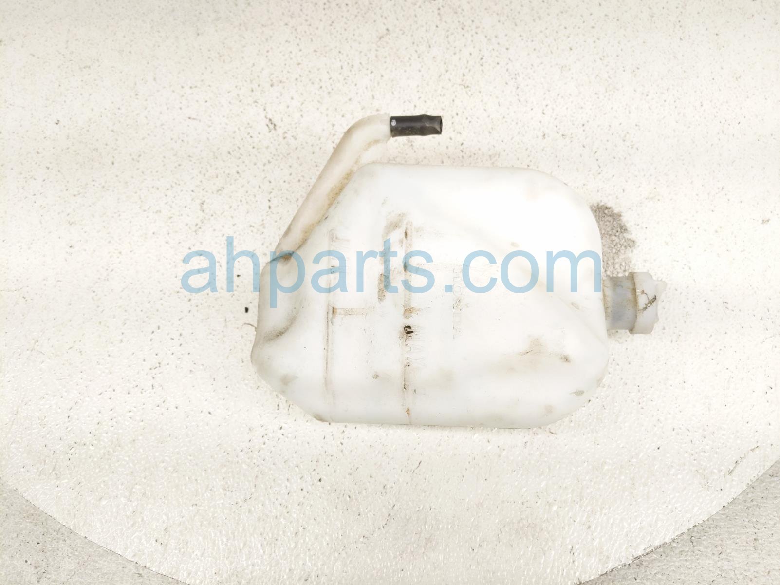 2025 Honda Civic Coolant Overflow Reservoir Tank 19101 64A A00 Replacement 2025 Honda Civic Coolant Overflow Reservoir Tank 19101 64A A00 Replacement thumbnail