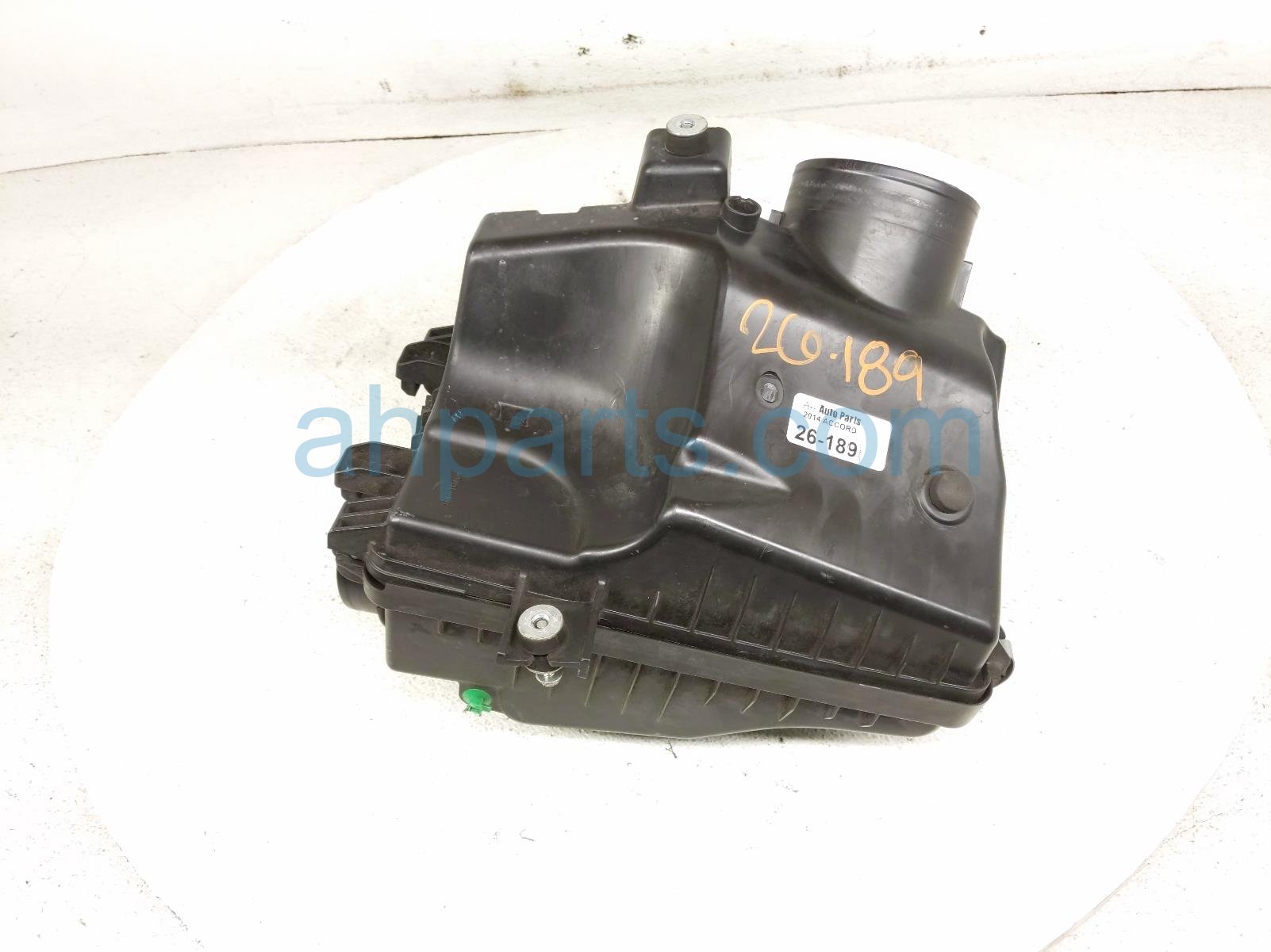 Honda AIR CLEANER BOX - 3.5L