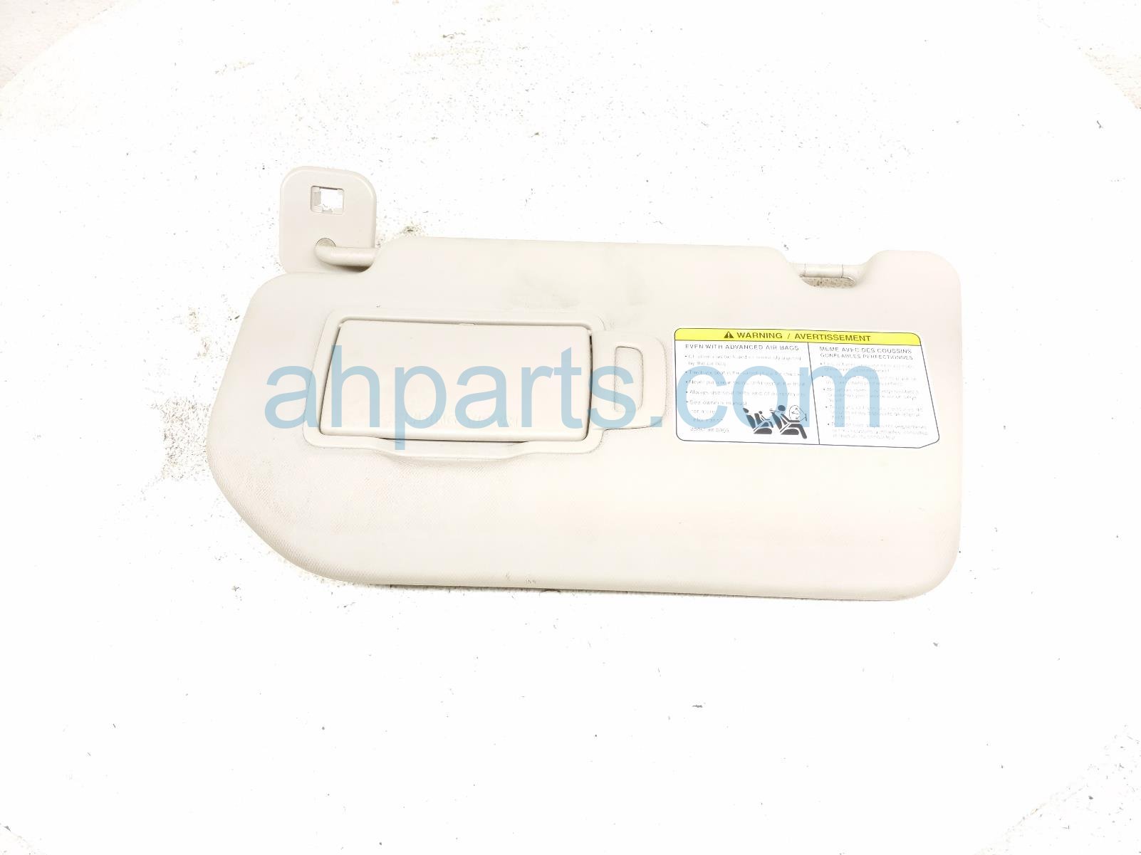 Nissan LH SUN VISOR - GREY