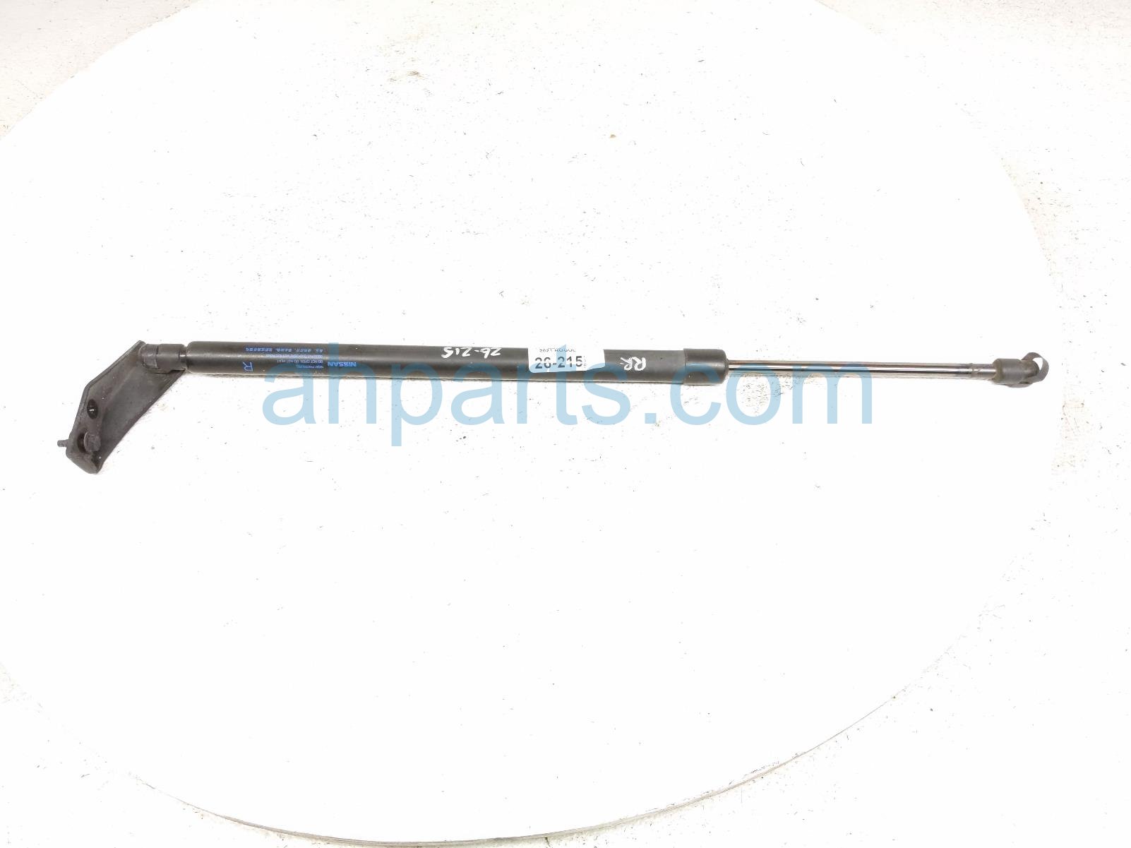 Nissan RH TAILGATE LIFT SUPPORT STRUT