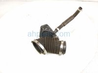 Nissan AIR INTAKE HOSE W/RESONATOR-2.5L Nissan AIR INTAKE HOSE W/RESONATOR-2.5L