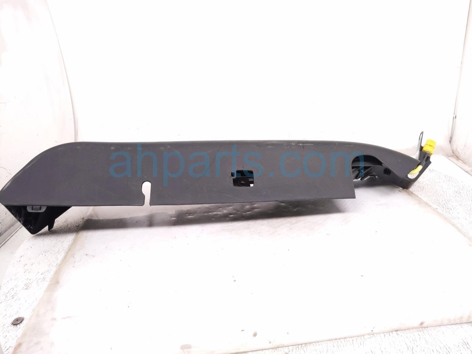 2024 Acura Integra Airbag Rear Driver Seat Air Bag Htbk 78675 T20 A81ZA Replacement 2024 Acura Integra Airbag Rear Driver Seat Air Bag Htbk 78675 T20 A81ZA Replacement thumbnail
