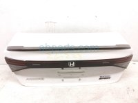$1195 Honda TRUNK / DECKLID - WHITE $1195 Honda TRUNK / DECKLID - WHITE