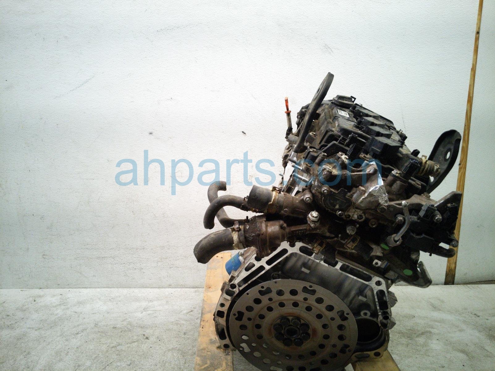 2024 Honda Accord Long Block Engine / Motor = Mi* 10002 6NH A01 Replacement 2024 Honda Accord Long Block Engine / Motor = Mi* 10002 6NH A01 Replacement thumbnail