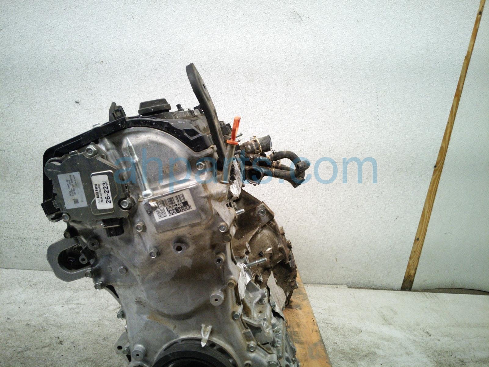 2024 Honda Accord Long Block Engine / Motor = Mi* 10002 6NH A01 Replacement 2024 Honda Accord Long Block Engine / Motor = Mi* 10002 6NH A01 Replacement thumbnail