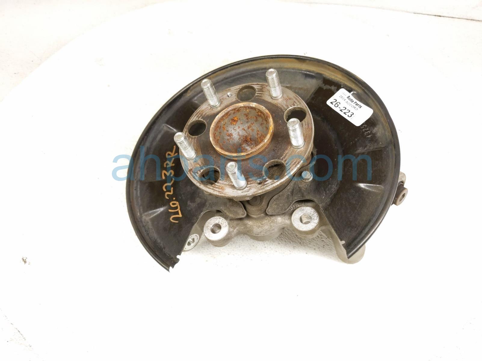 Honda RR/RH SPINDLE KNUCKLE HUB