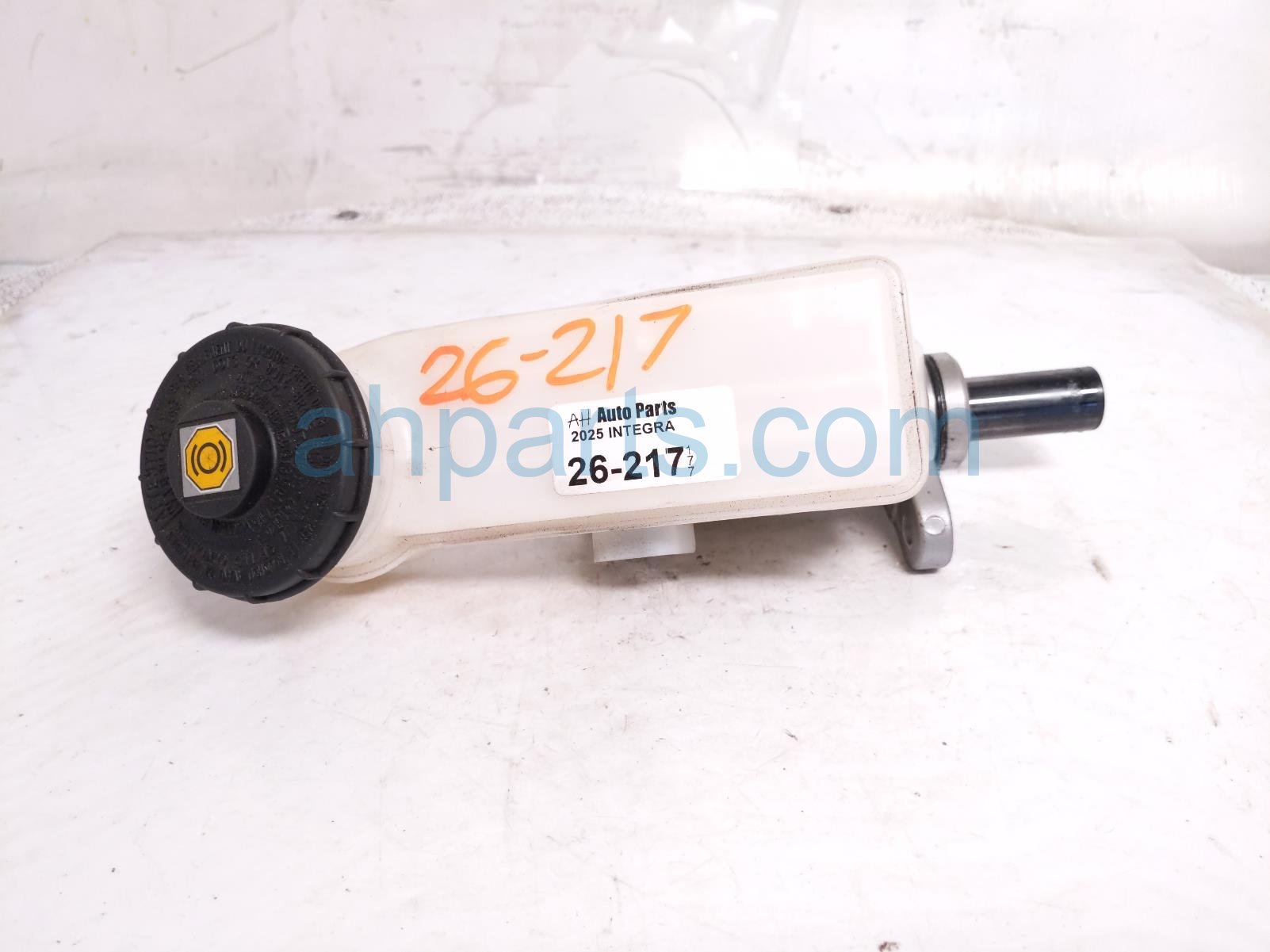 Acura BRAKE MASTER CYLINDER - 1.5L