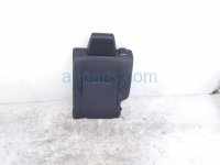 Toyota RR/LH SEAT BACKREST - BLACK Toyota RR/LH SEAT BACKREST - BLACK
