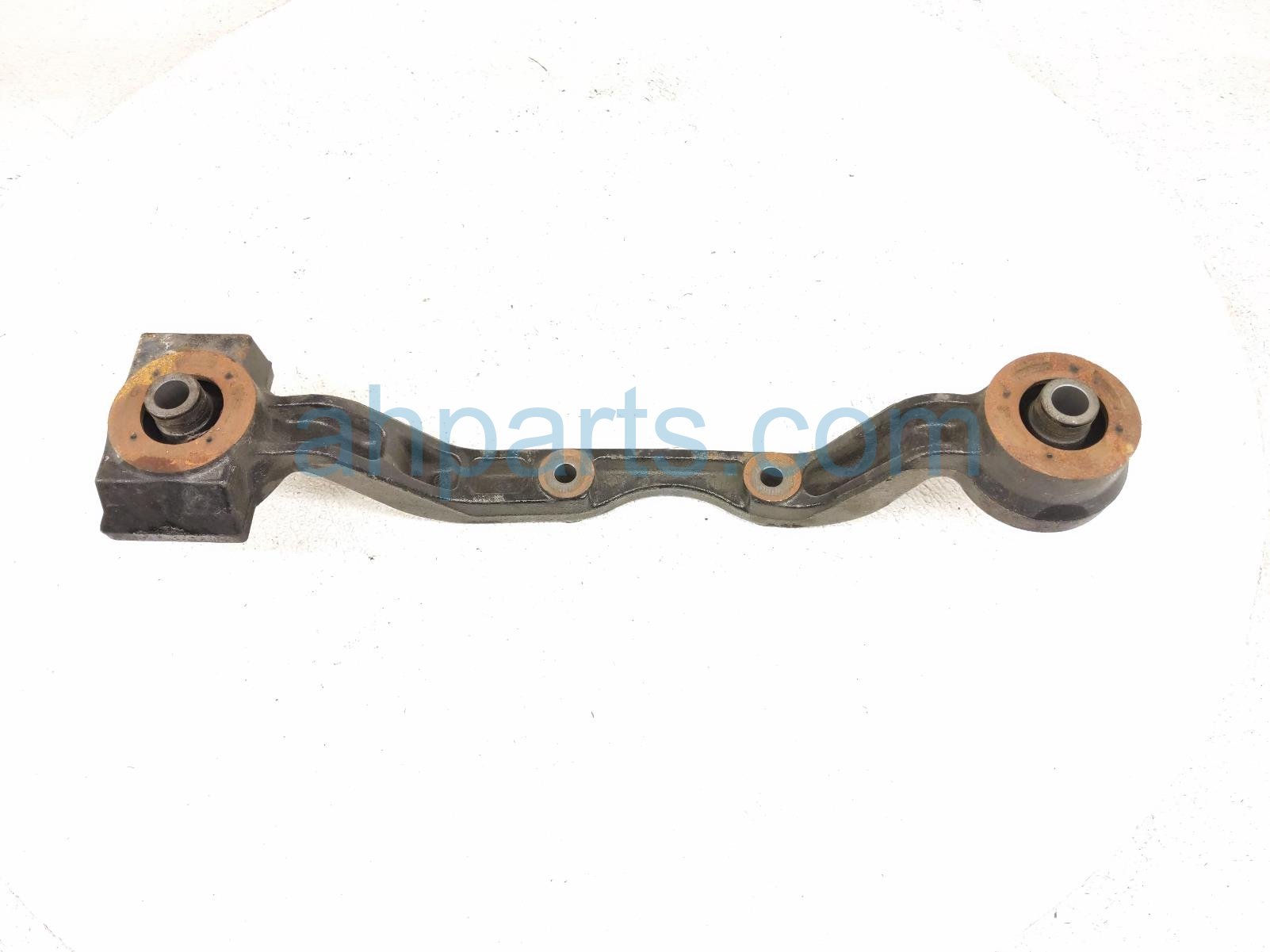 2022 Lexus Ux250h Rear Differential Forward Bracket 52380 47010 Replacement 2022 Lexus Ux250h Rear Differential Forward Bracket 52380 47010 Replacement thumbnail