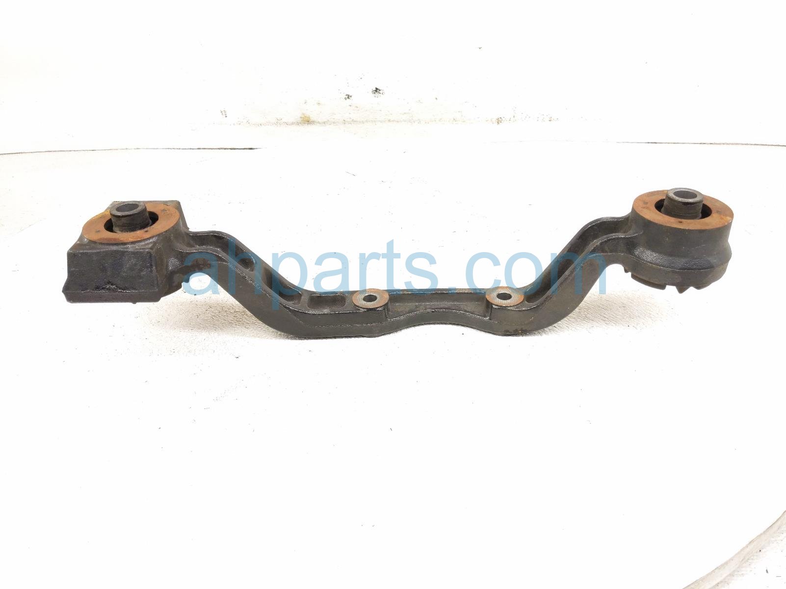 2022 Lexus Ux250h Rear Differential Forward Bracket 52380 47010 Replacement 2022 Lexus Ux250h Rear Differential Forward Bracket 52380 47010 Replacement thumbnail