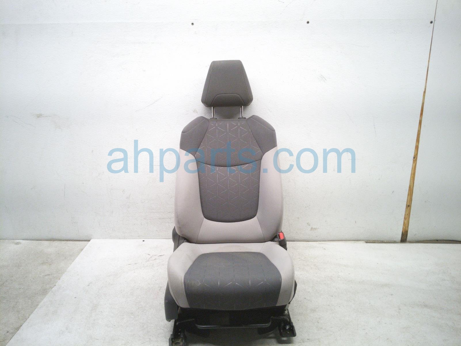 2024 Toyota Rav 4 Front Passenger Seat Grey Blown Airbag 71073 0R370 B4 Replacement 2024 Toyota Rav 4 Front Passenger Seat Grey Blown Airbag 71073 0R370 B4 Replacement thumbnail